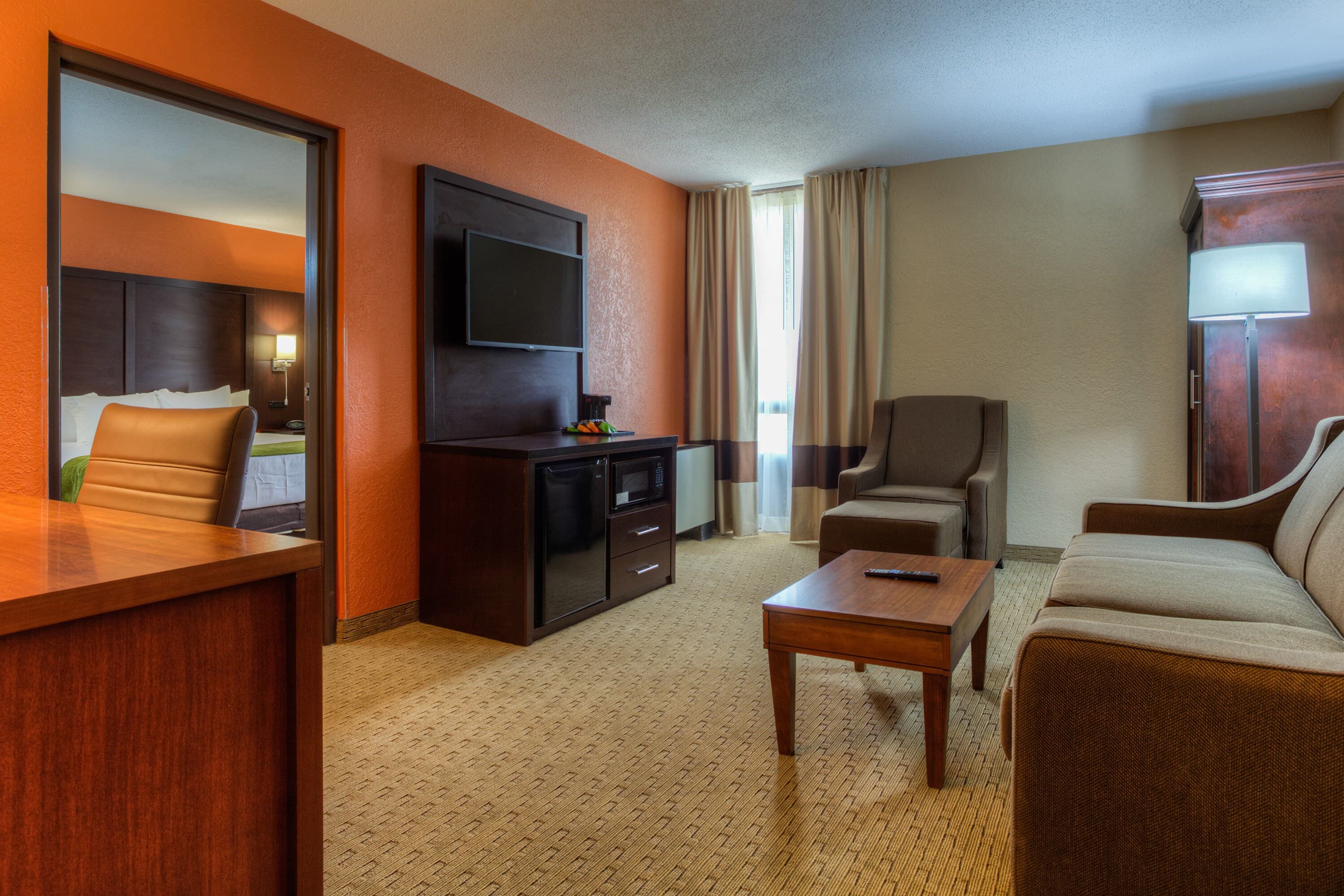 Comfort Inn & Suites Evansville Airport — 10