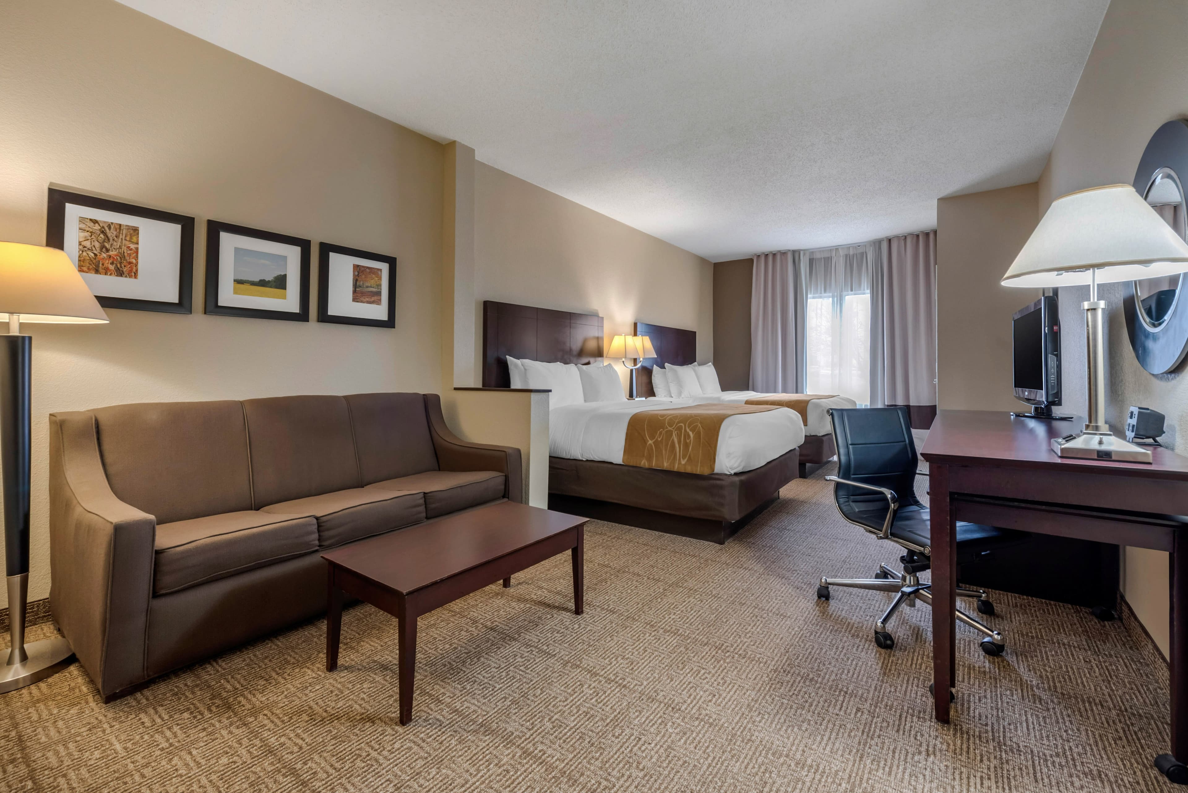 Comfort Suites Lafayette University Area — 25