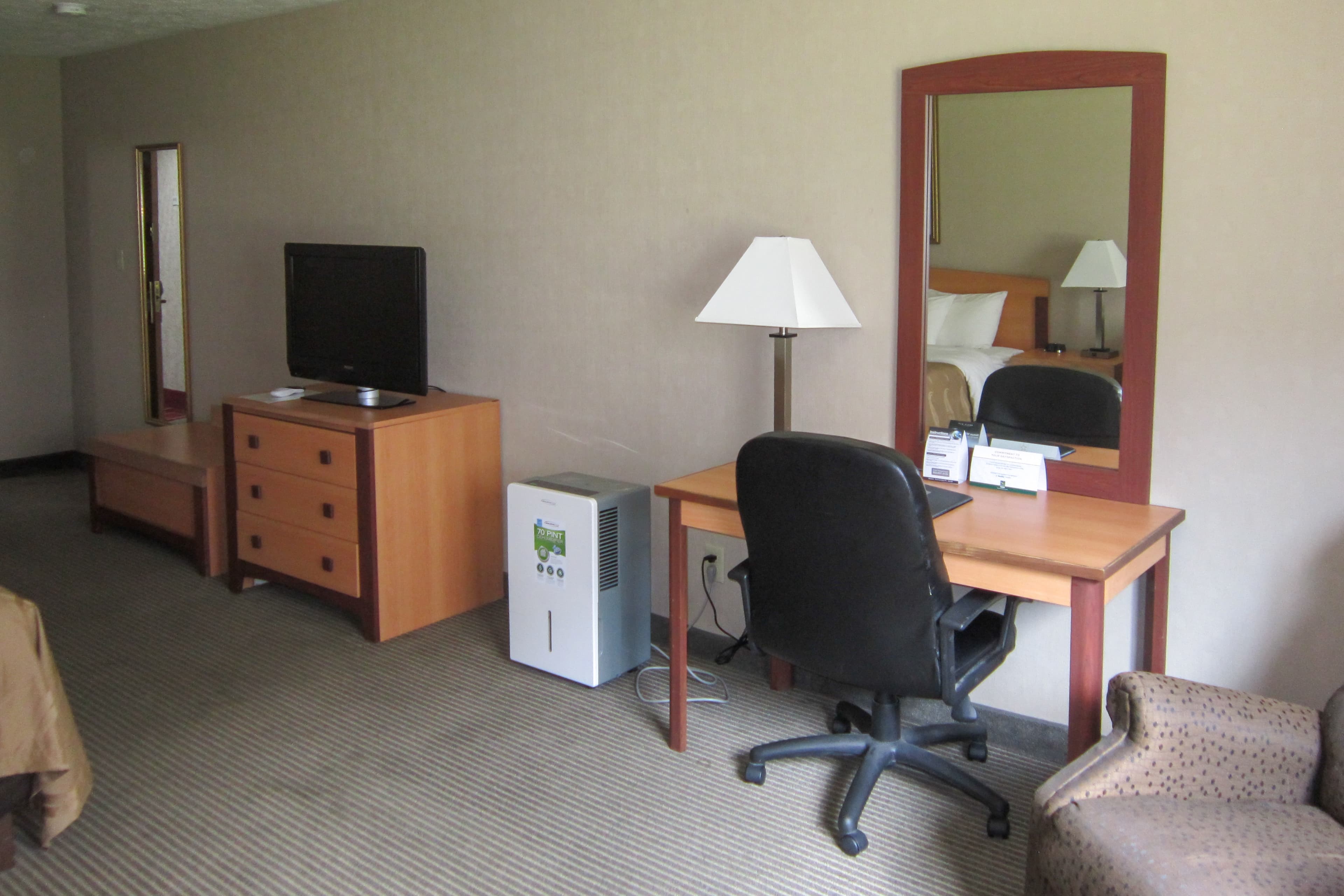 Quality Inn Nashville - Bloomington — 47