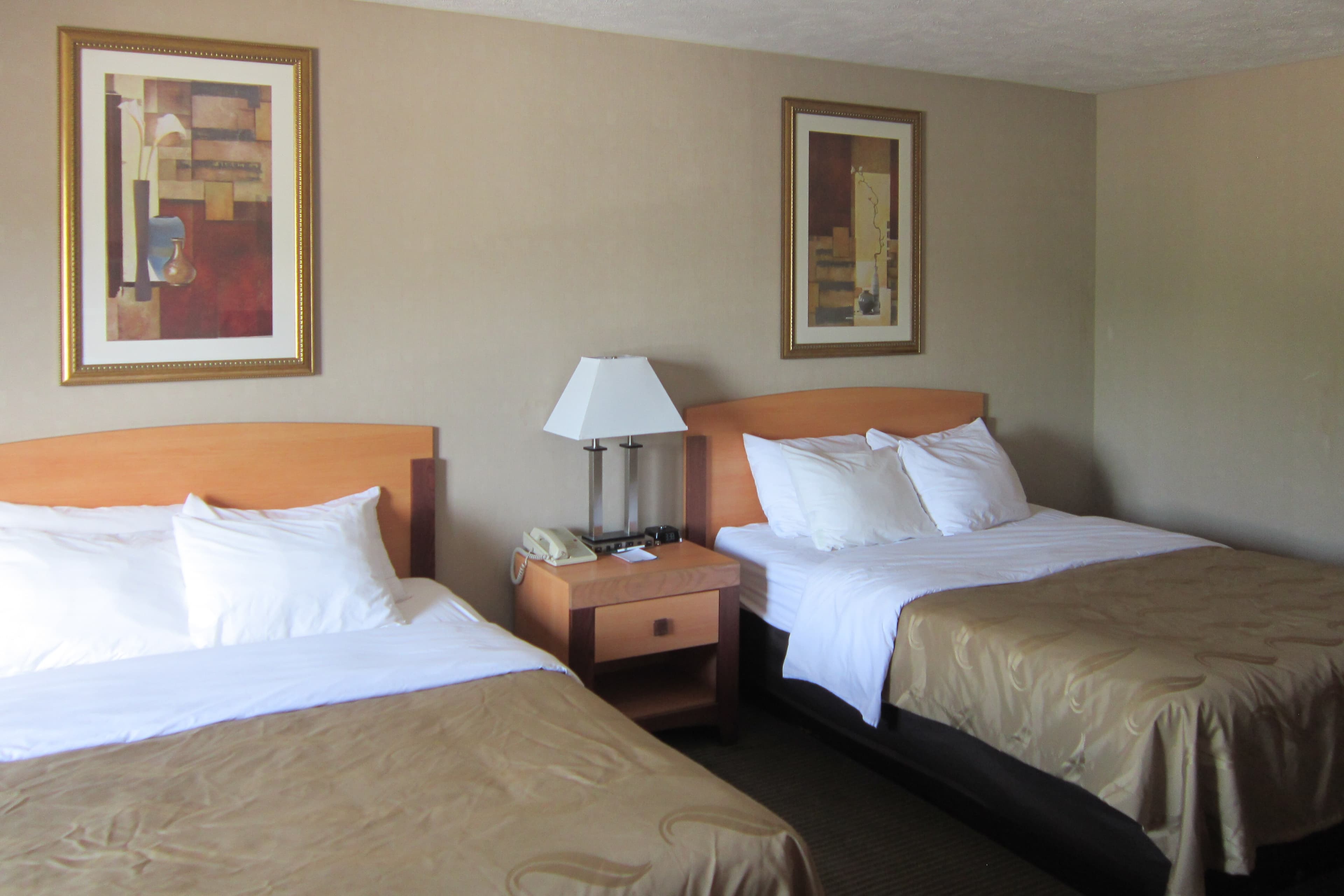 Quality Inn Nashville - Bloomington - Image 2