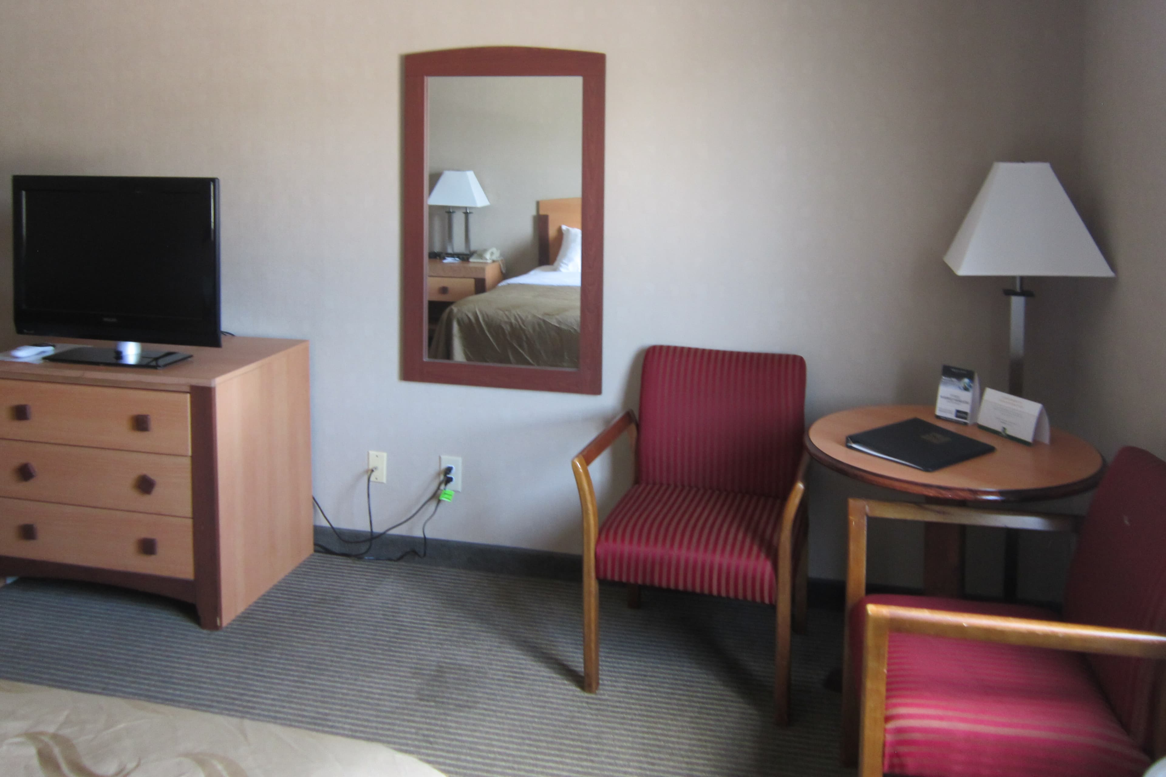 Quality Inn Nashville - Bloomington - Image 4