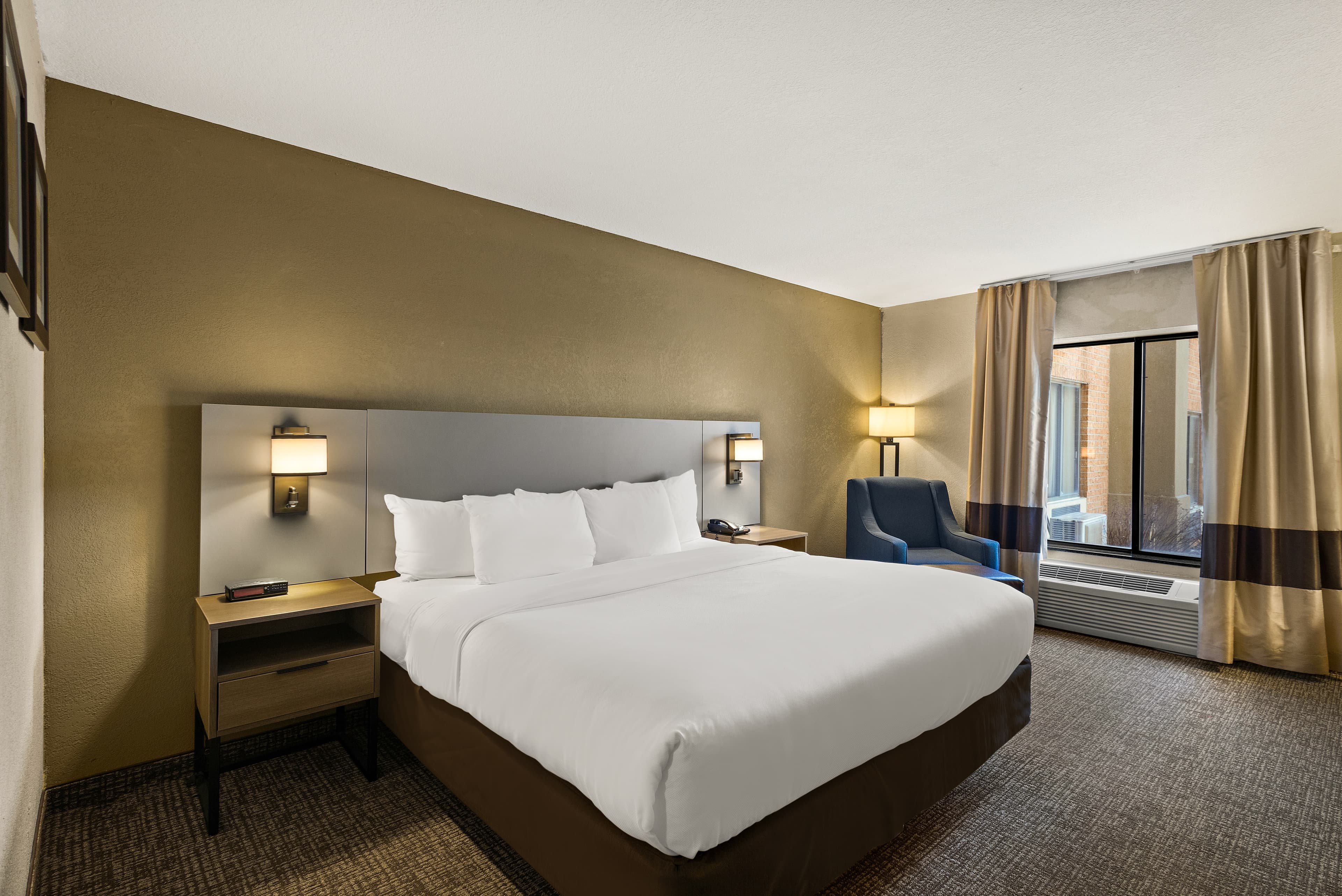 Comfort Inn Huntington Near University - Image 3