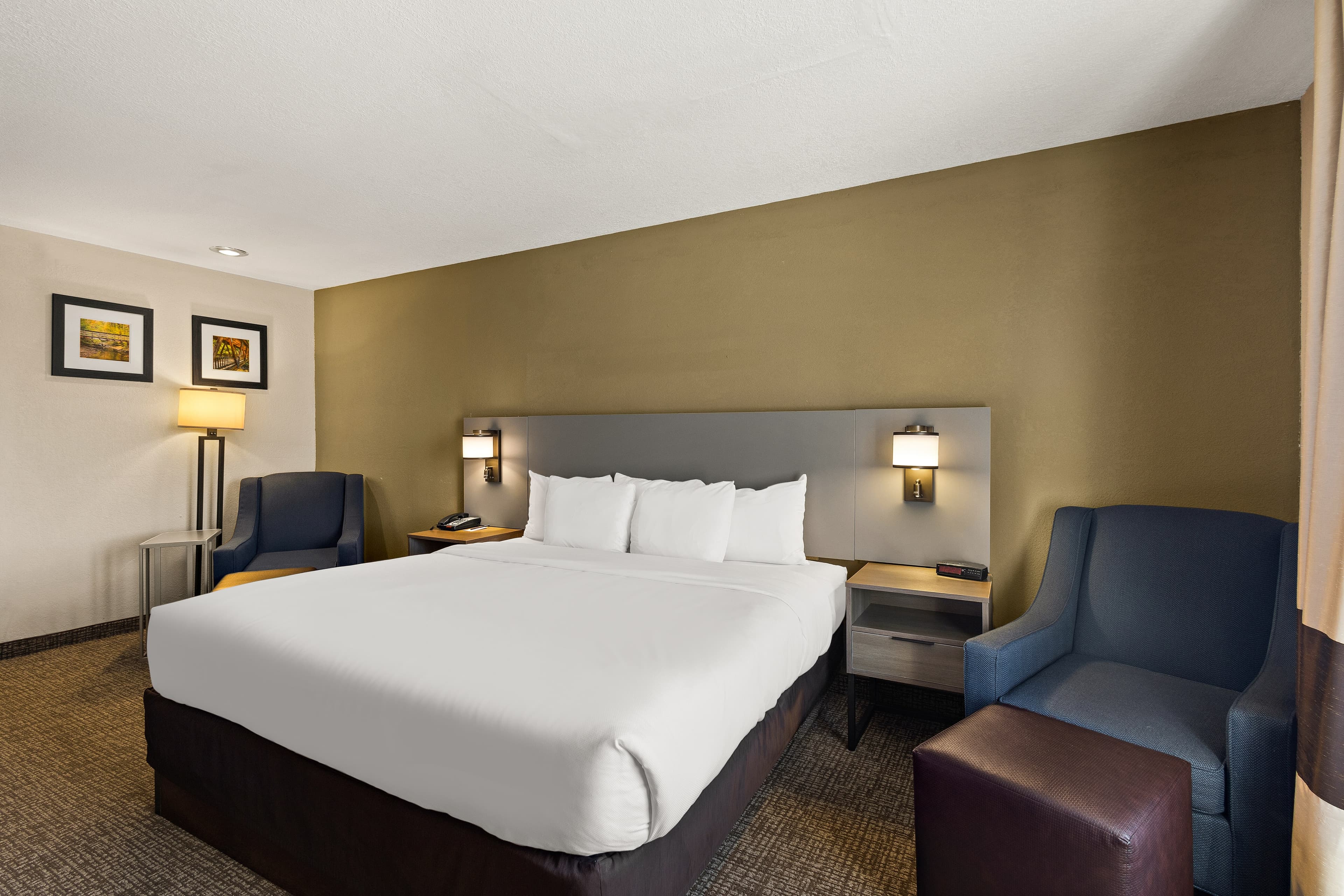 Comfort Inn Huntington Near University — 28