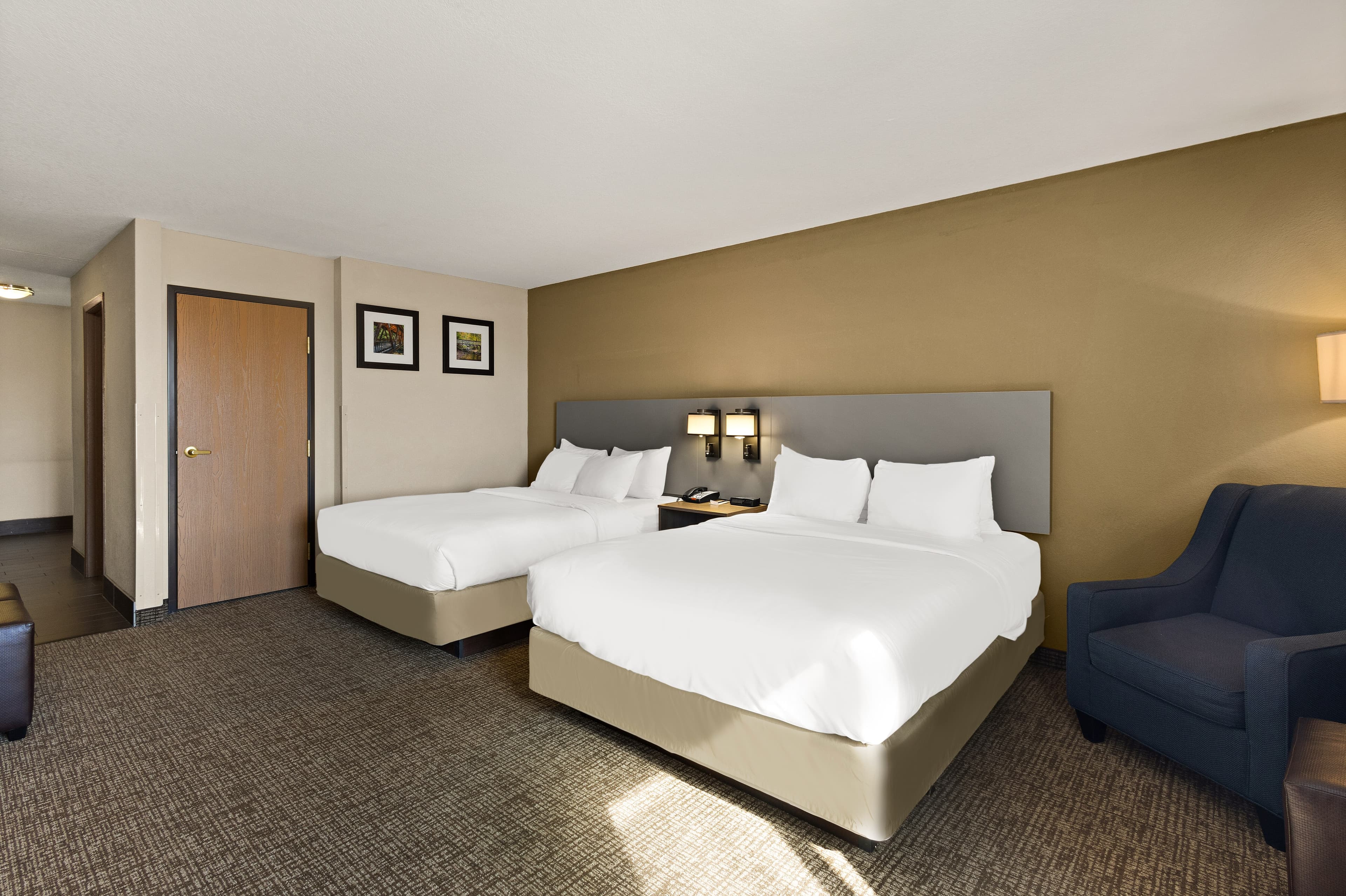 Comfort Inn Huntington Near University — 31