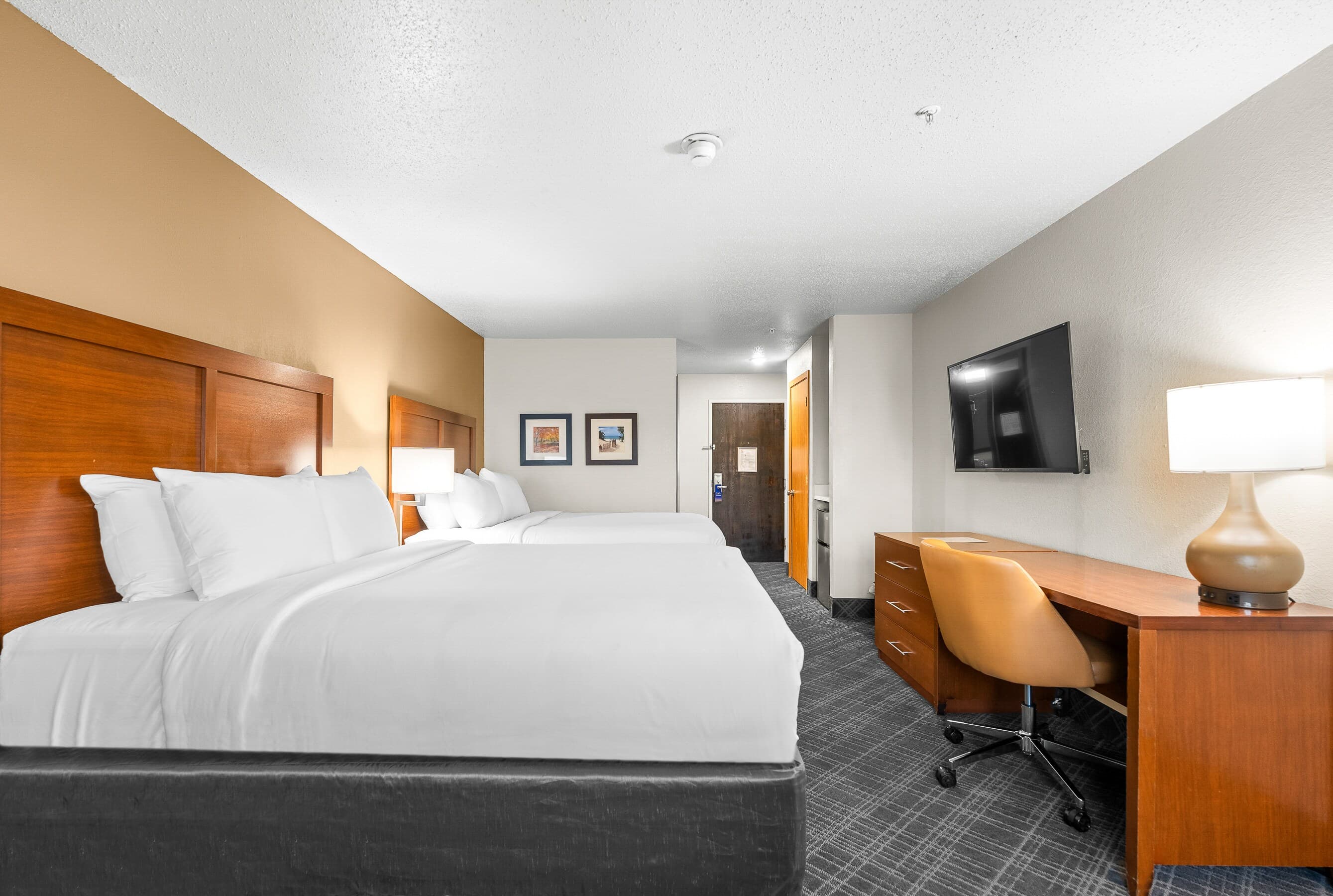 Comfort Inn Hobart-Merrillville - Image 3