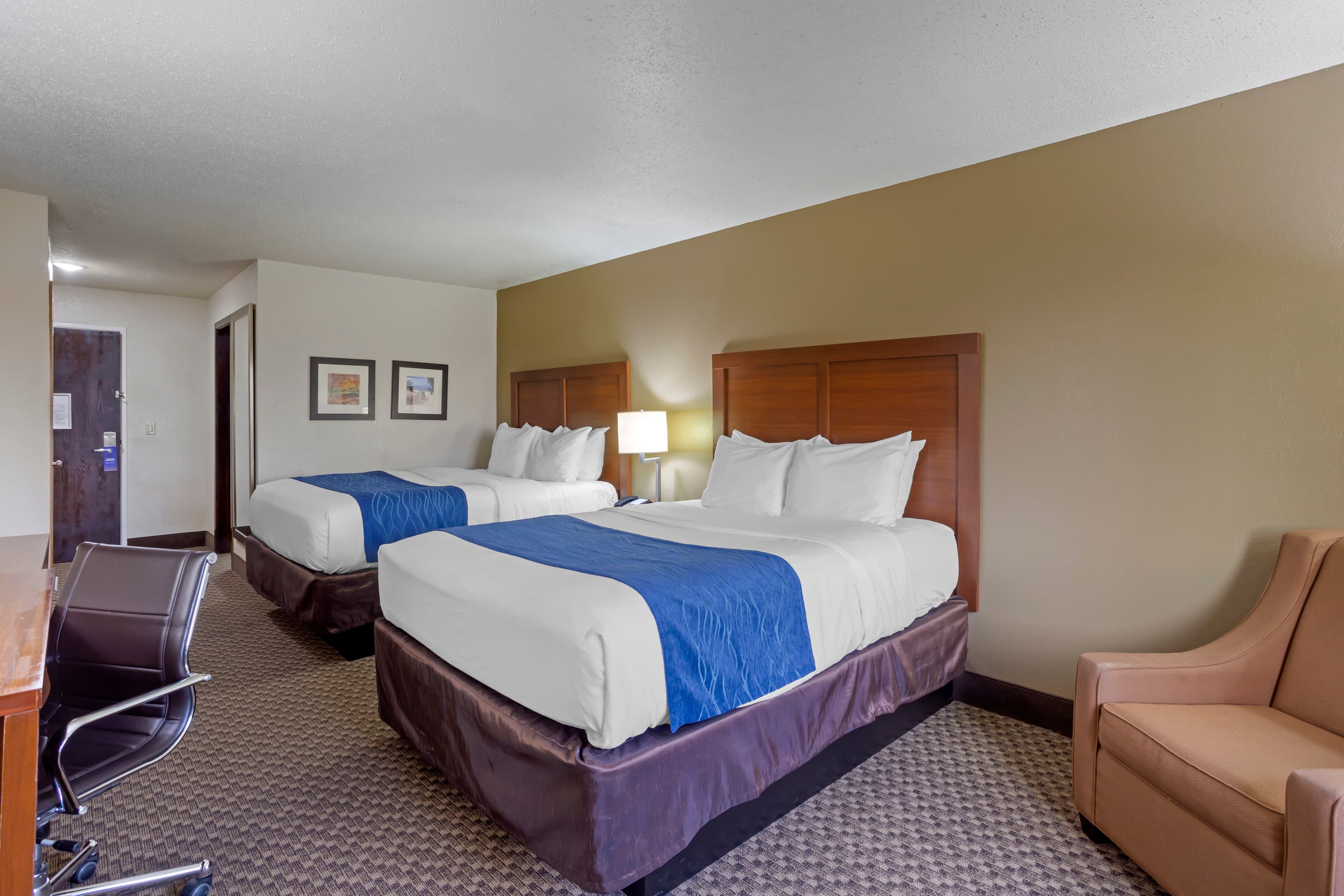 Comfort Inn Hobart-Merrillville — 15