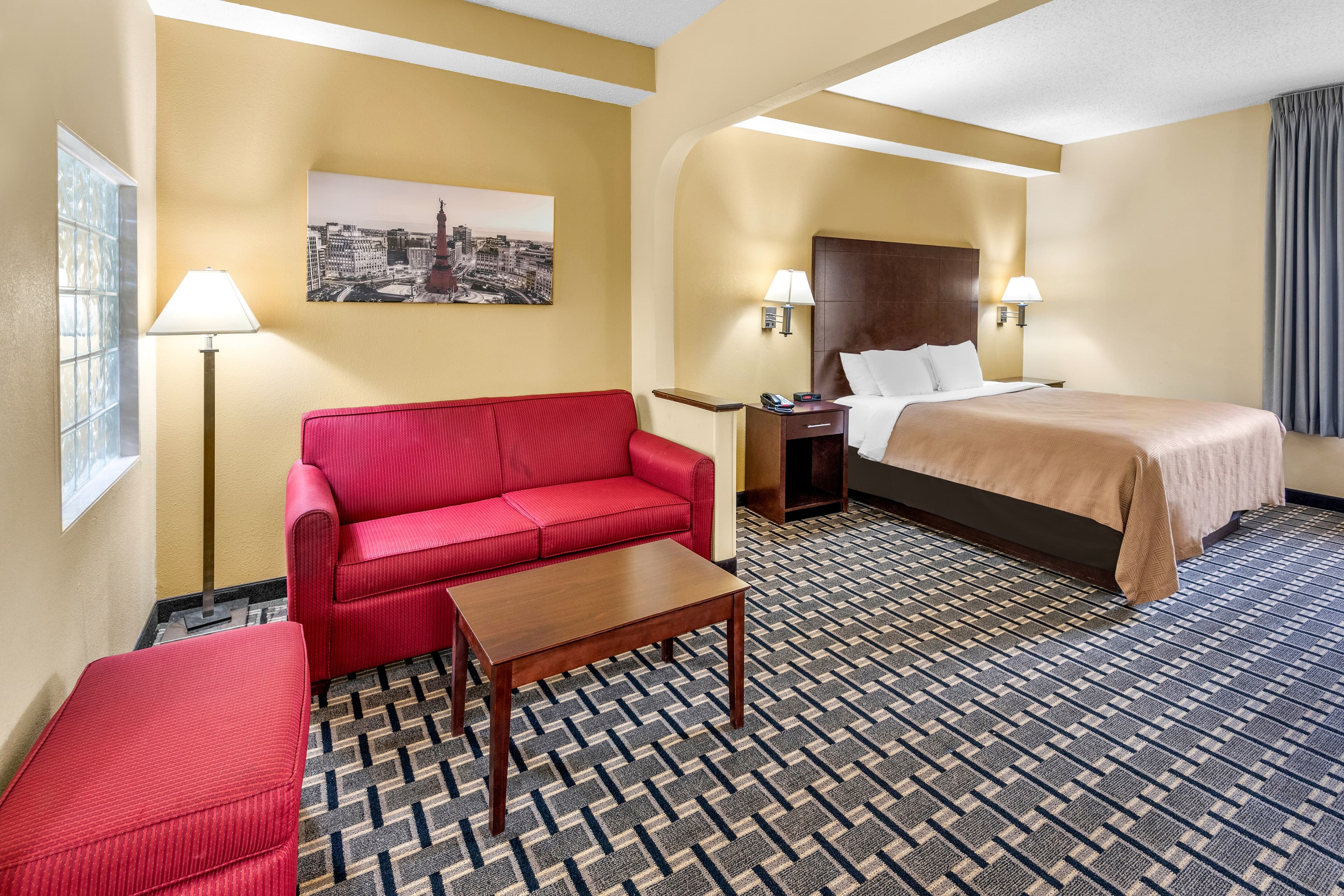 Clarion Inn & Suites Indianapolis Northwest — 12
