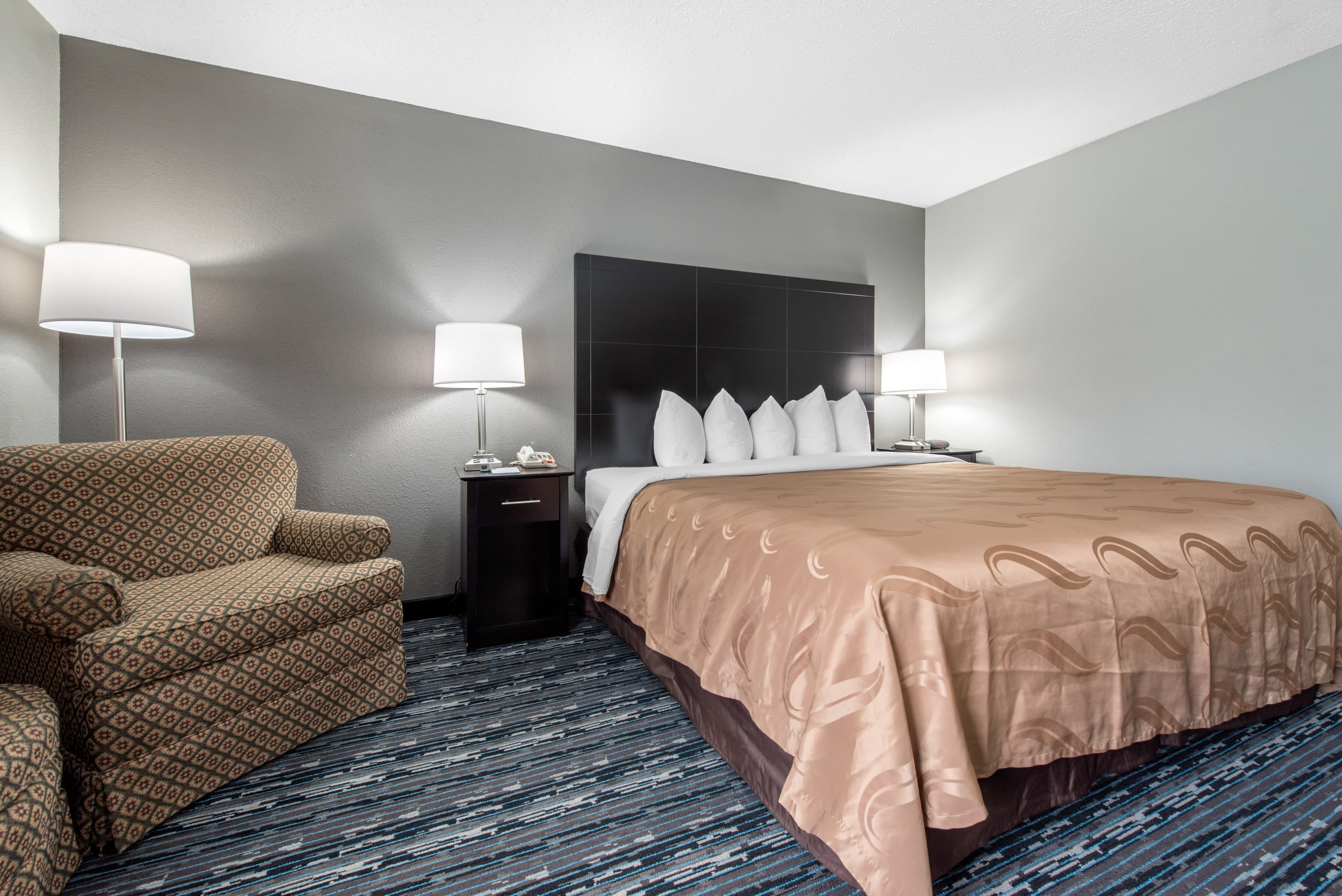 Quality Inn & Suites Brownsburg - Indianapolis West — 9