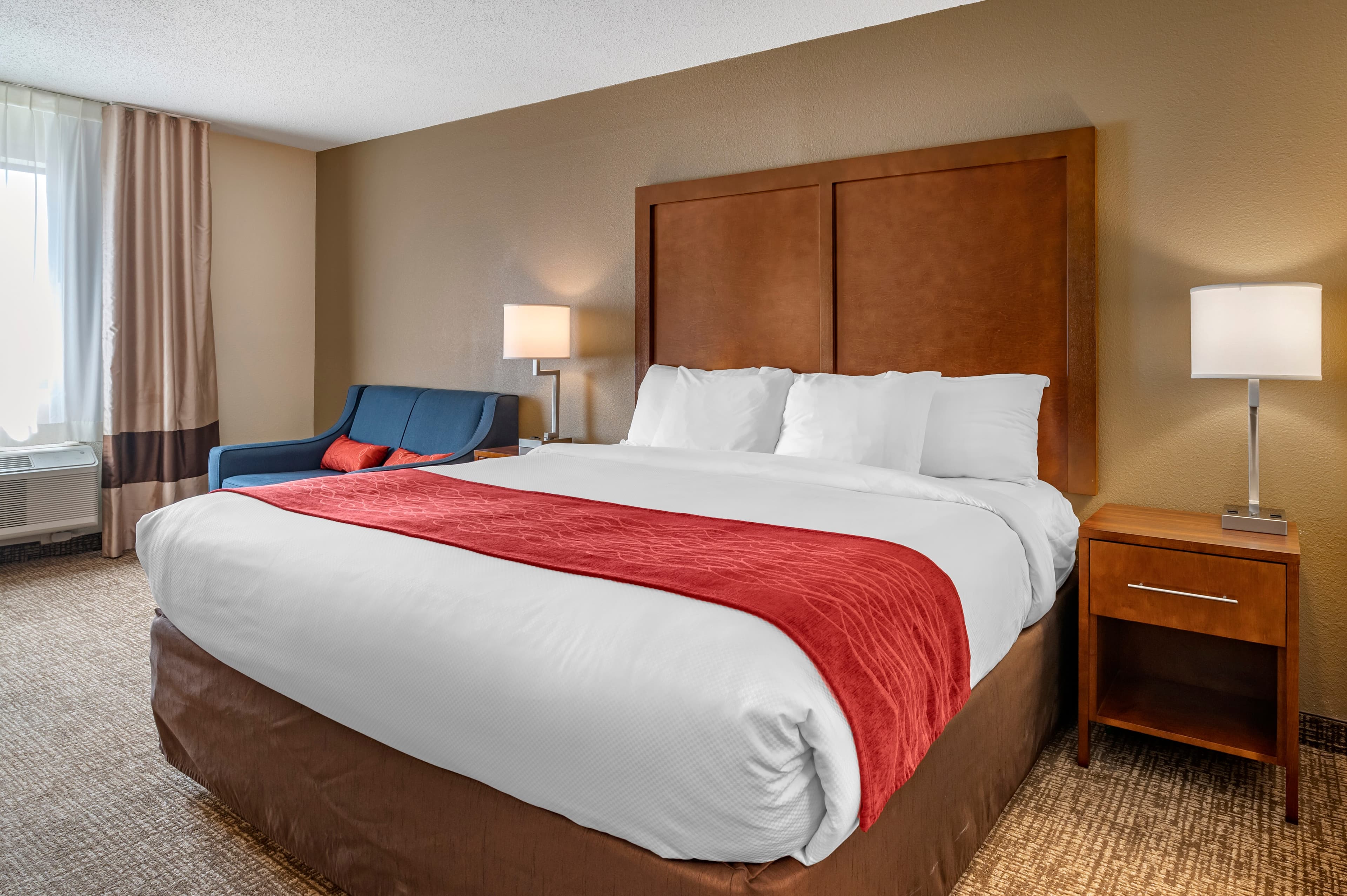 Comfort Inn La Porte — 14