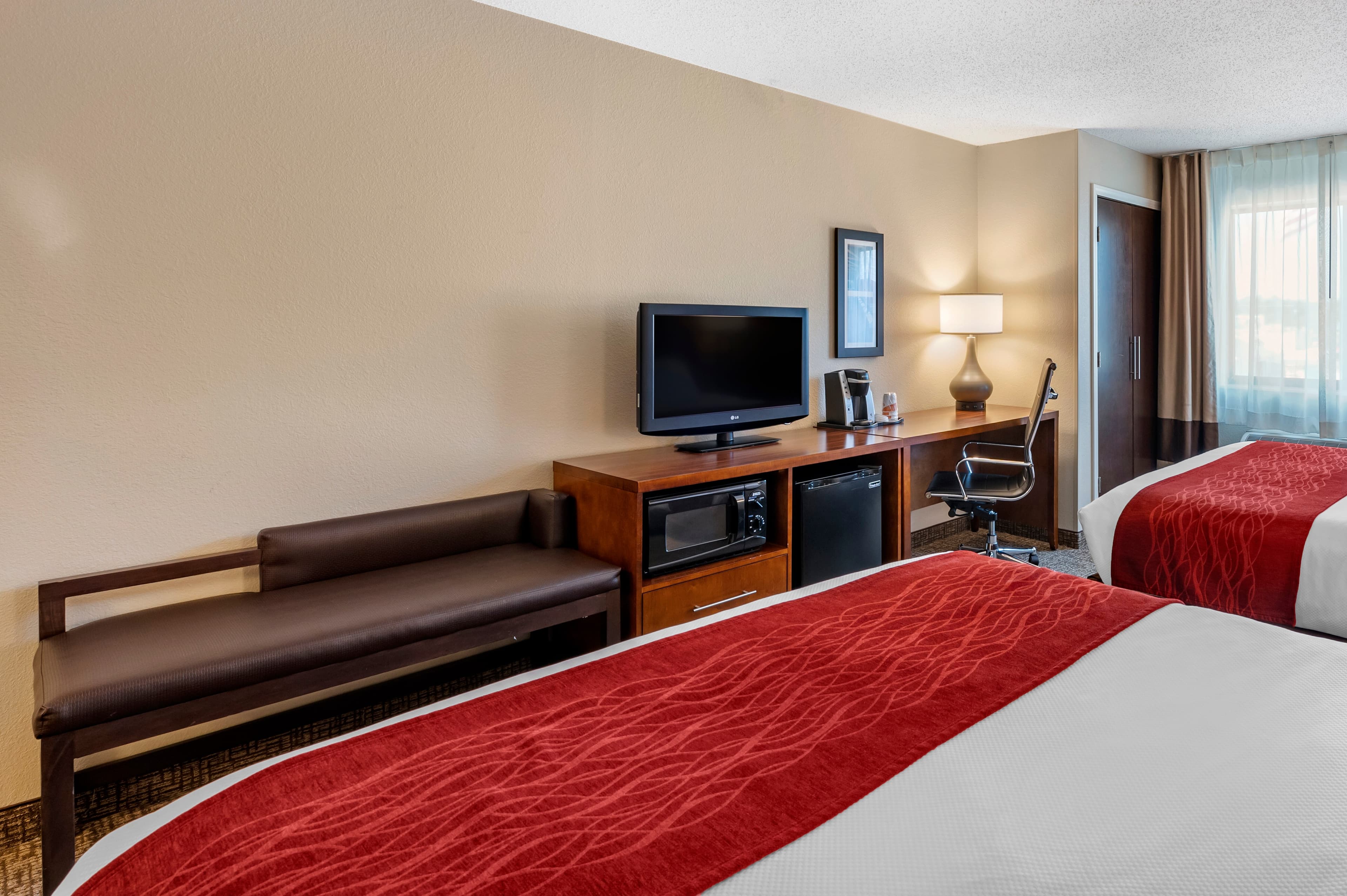 Comfort Inn La Porte — 12