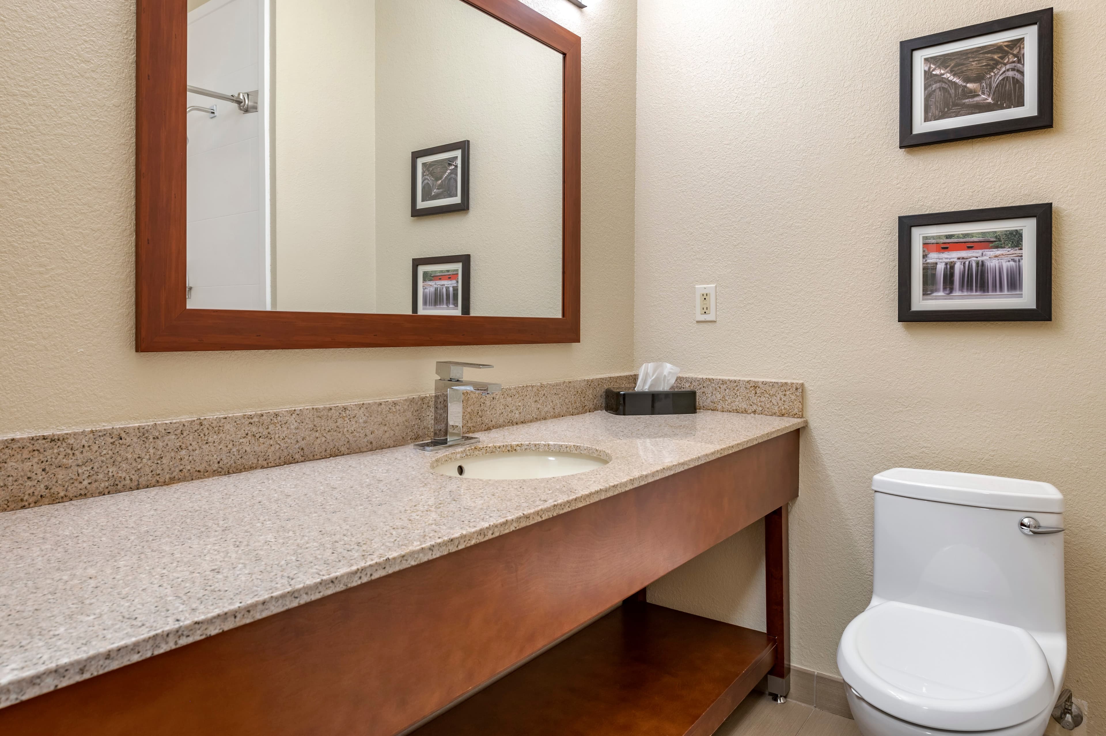 Comfort Inn La Porte — 37