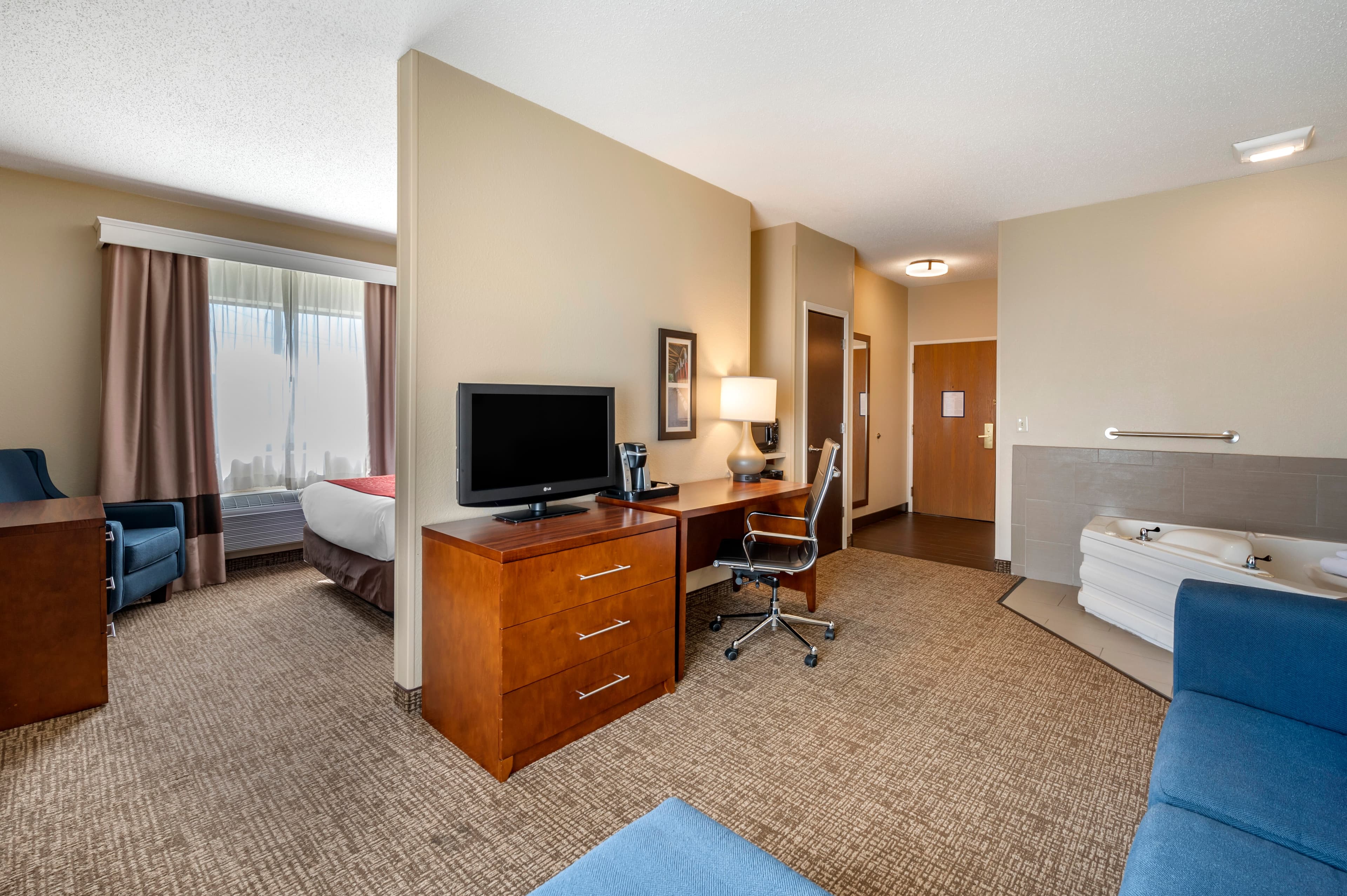 Comfort Inn La Porte — 39