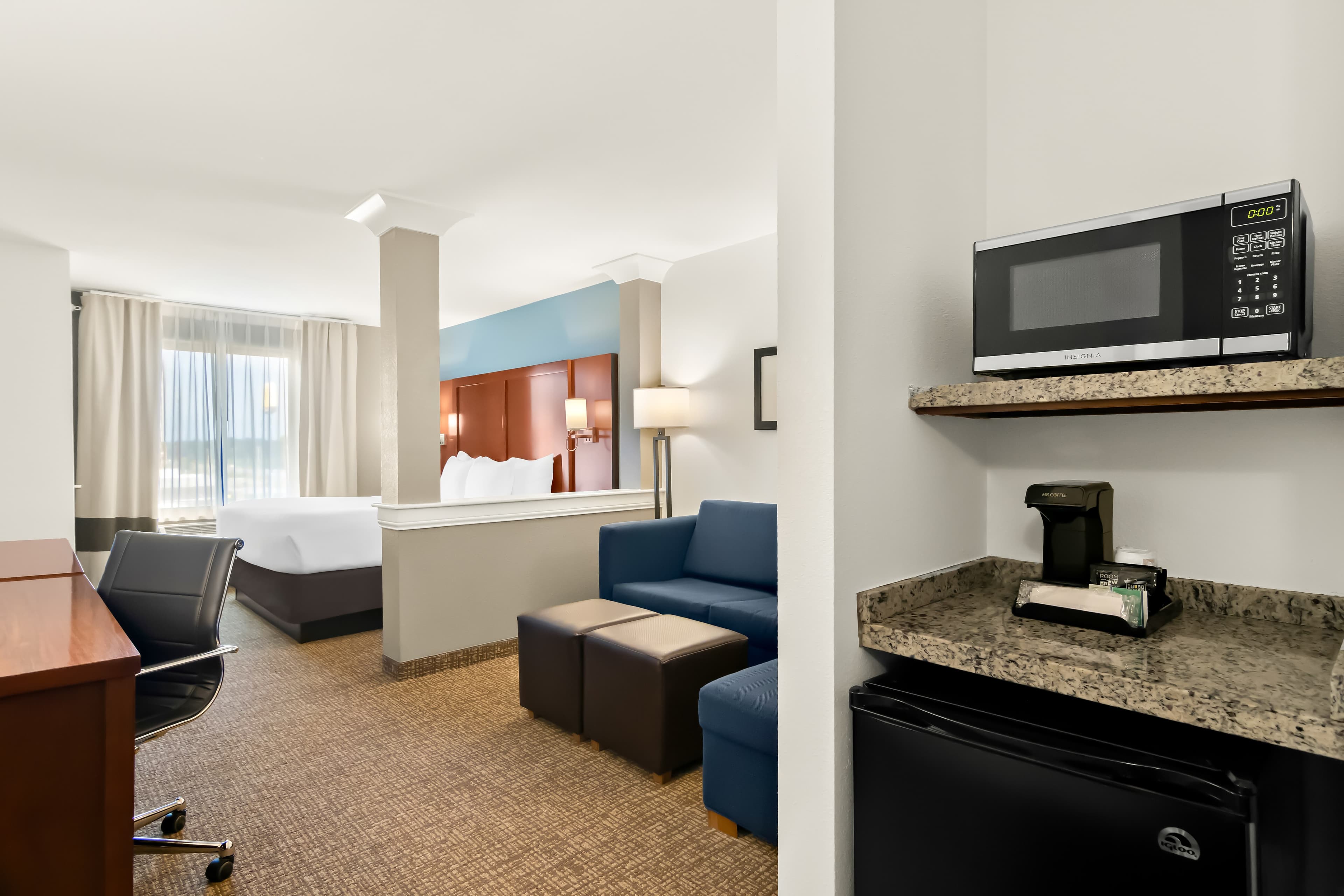 Comfort Suites Rensselaer near Fair Oaks — 25