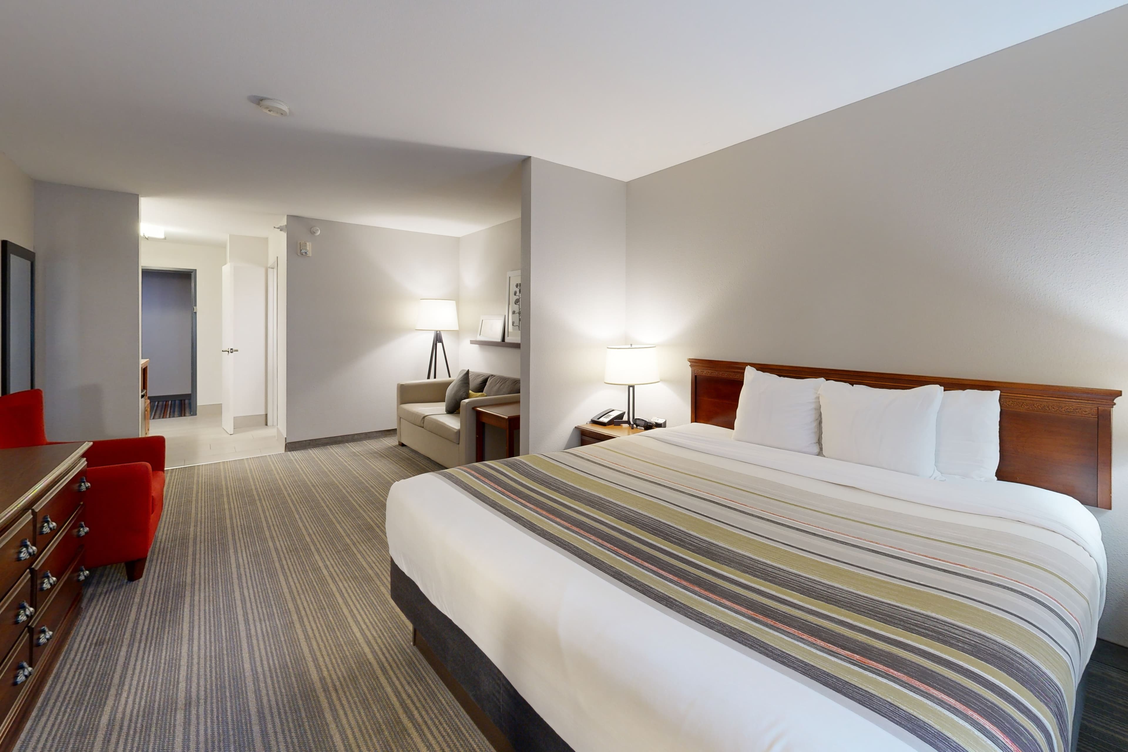 Country Inn & Suites by Radisson, Michigan City, IN - Image 4