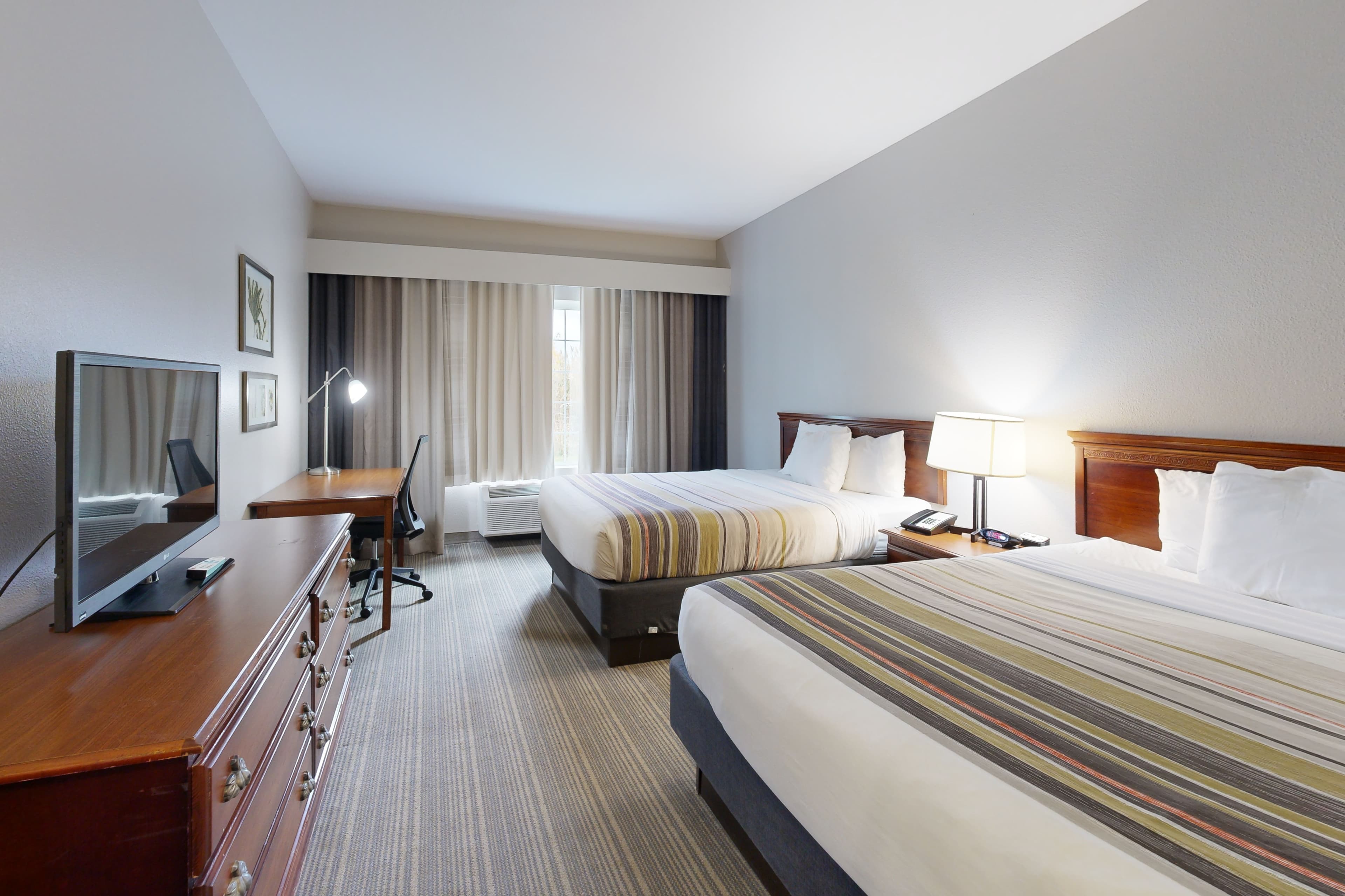 Country Inn & Suites by Radisson, Michigan City, IN — 21