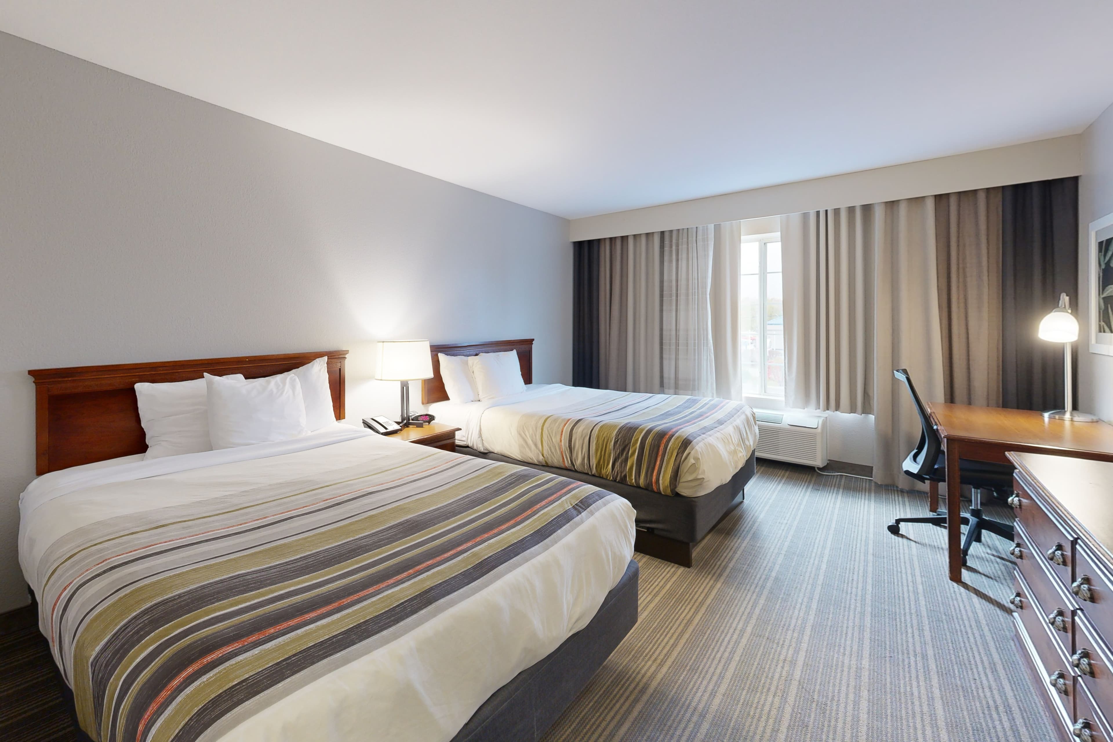 Country Inn & Suites by Radisson, Michigan City, IN — 22