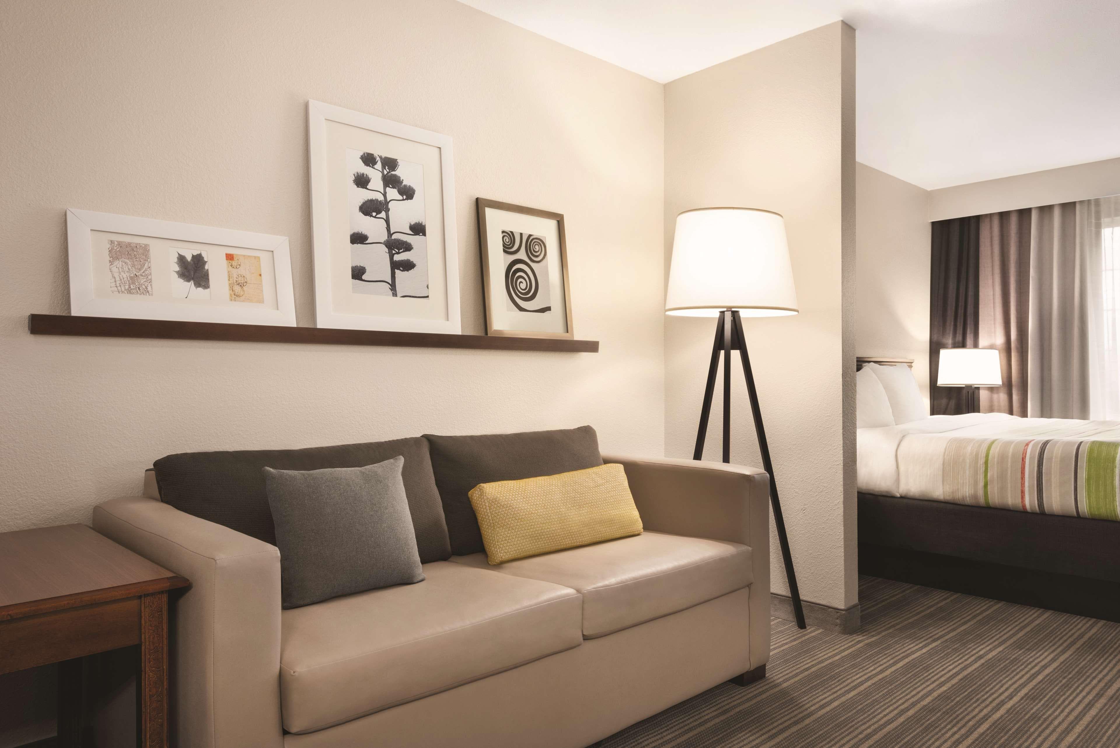 Country Inn & Suites by Radisson, Michigan City, IN — 20