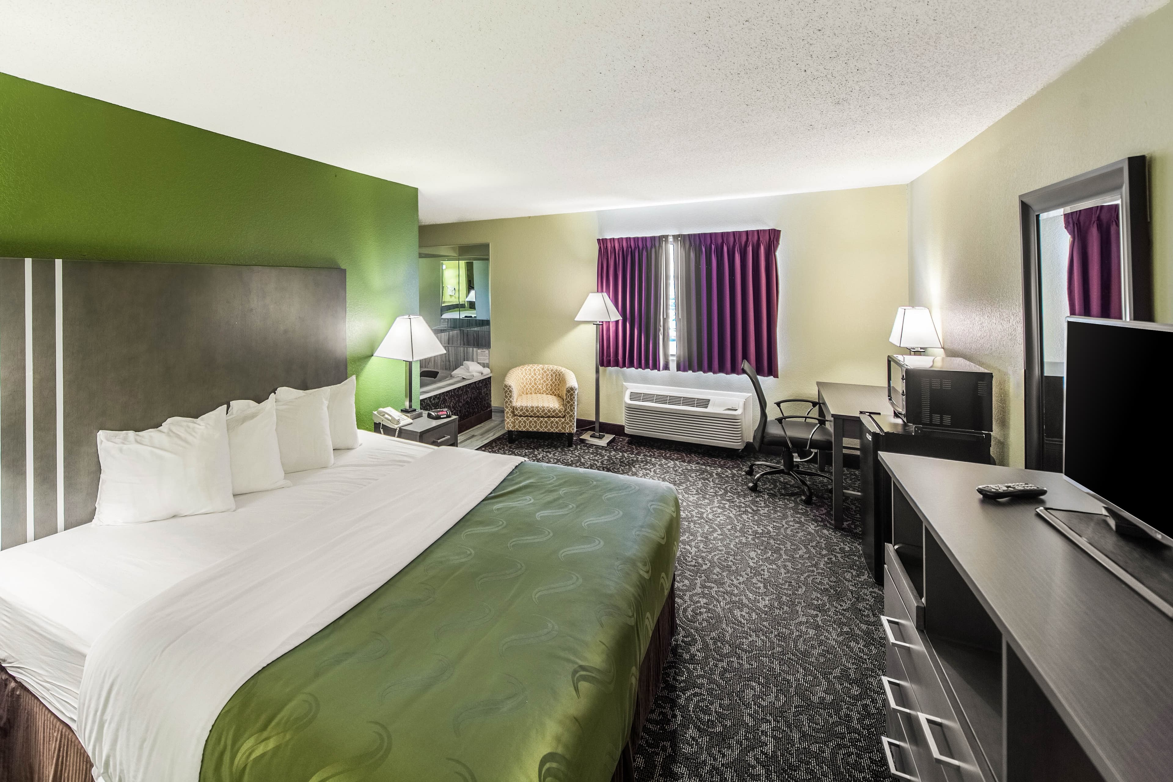 Quality Inn Decatur near US-224 - Image 2