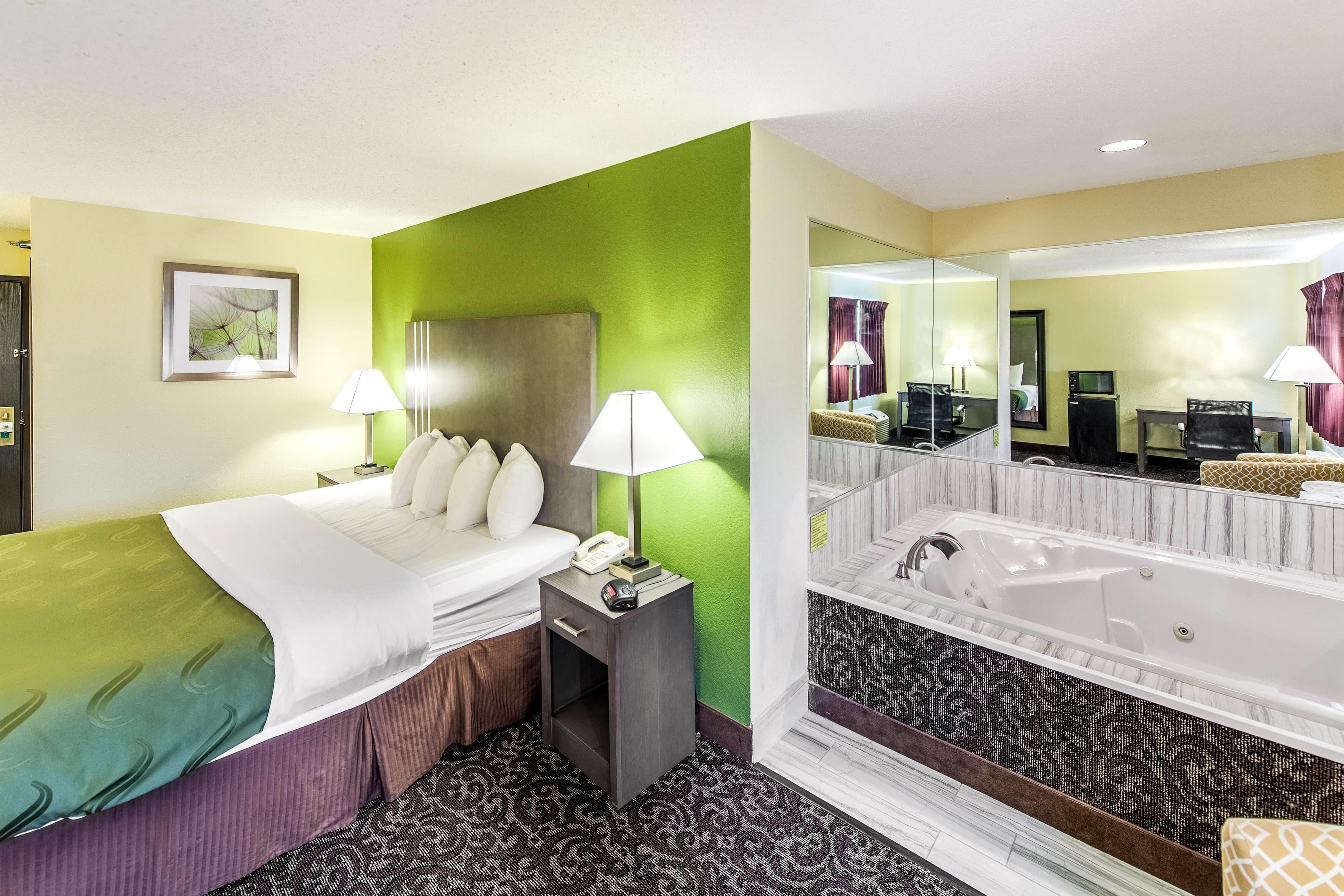 Quality Inn Decatur near US-224 - Image 4