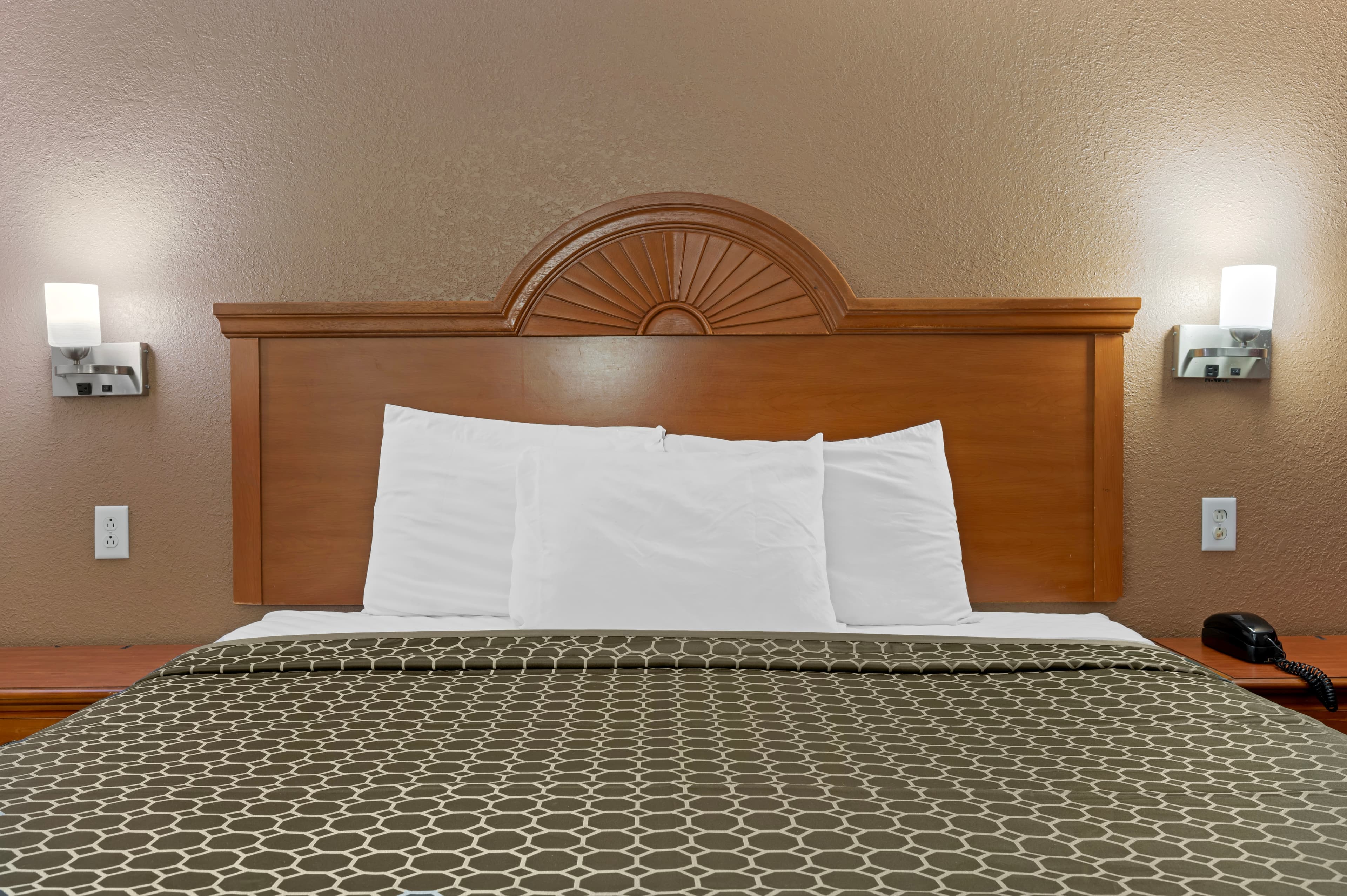 Rodeway Inn Terre Haute near University — 16