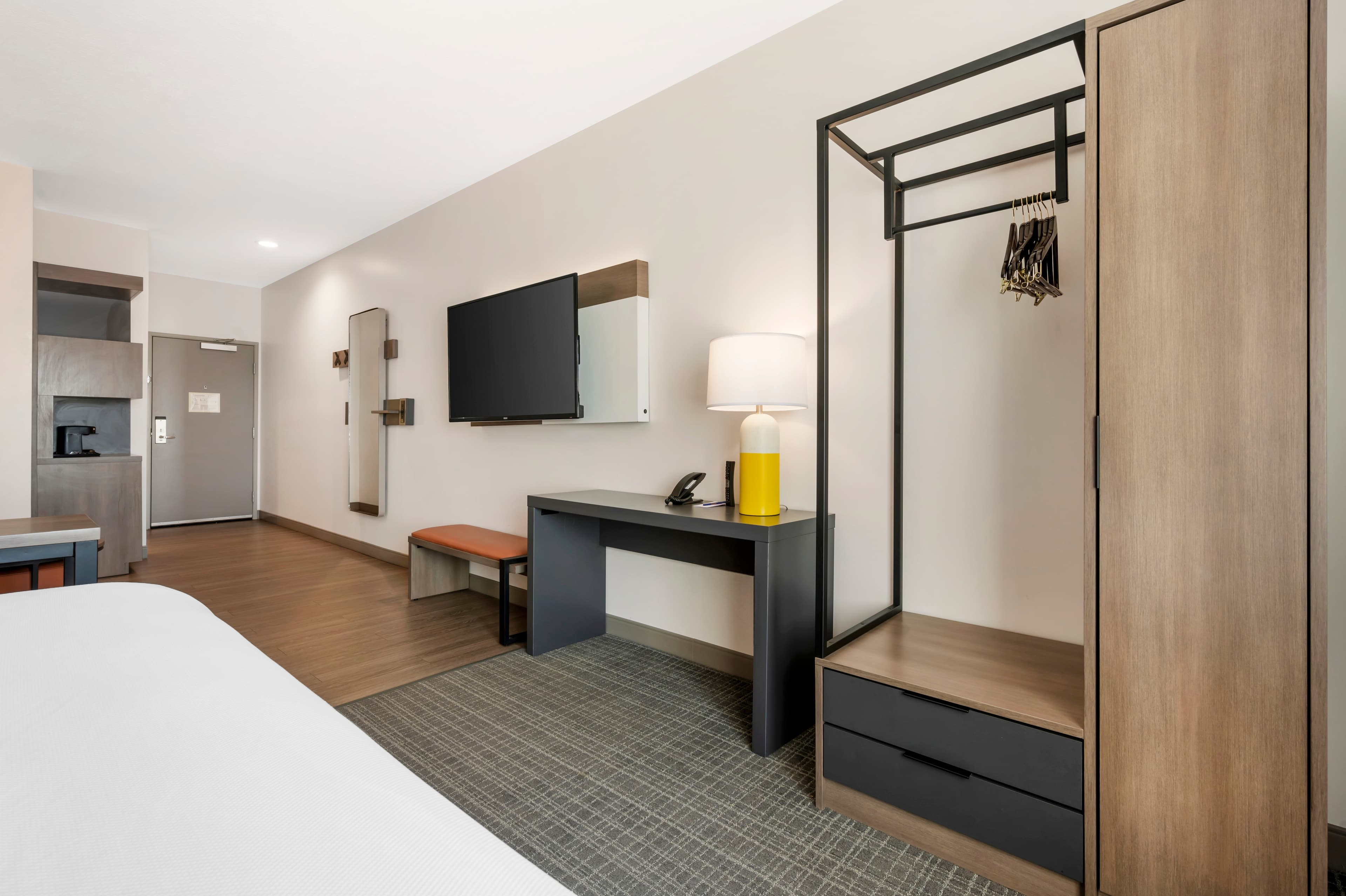 Comfort Suites Richmond East — 12