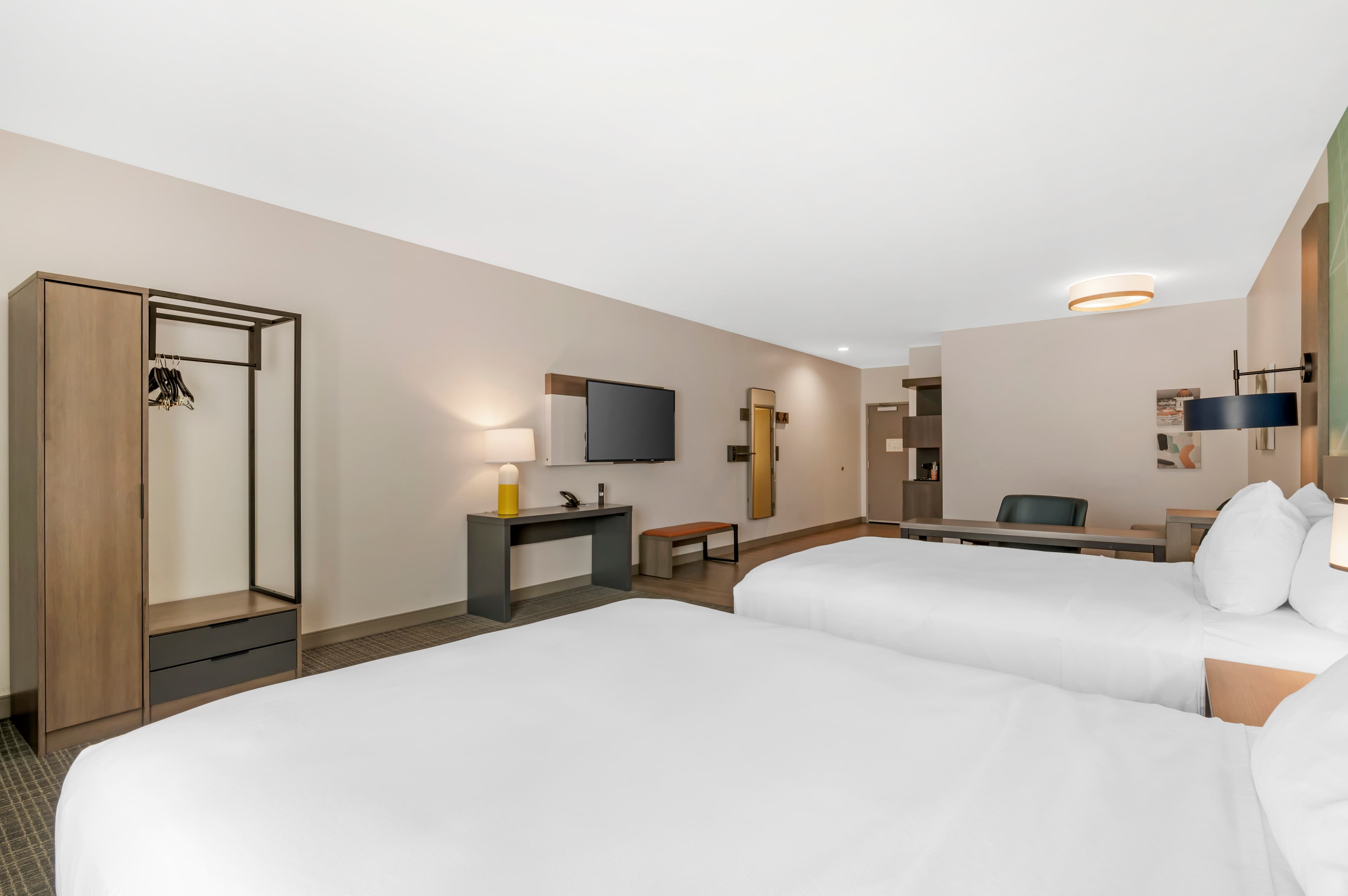 Comfort Suites Richmond East — 16