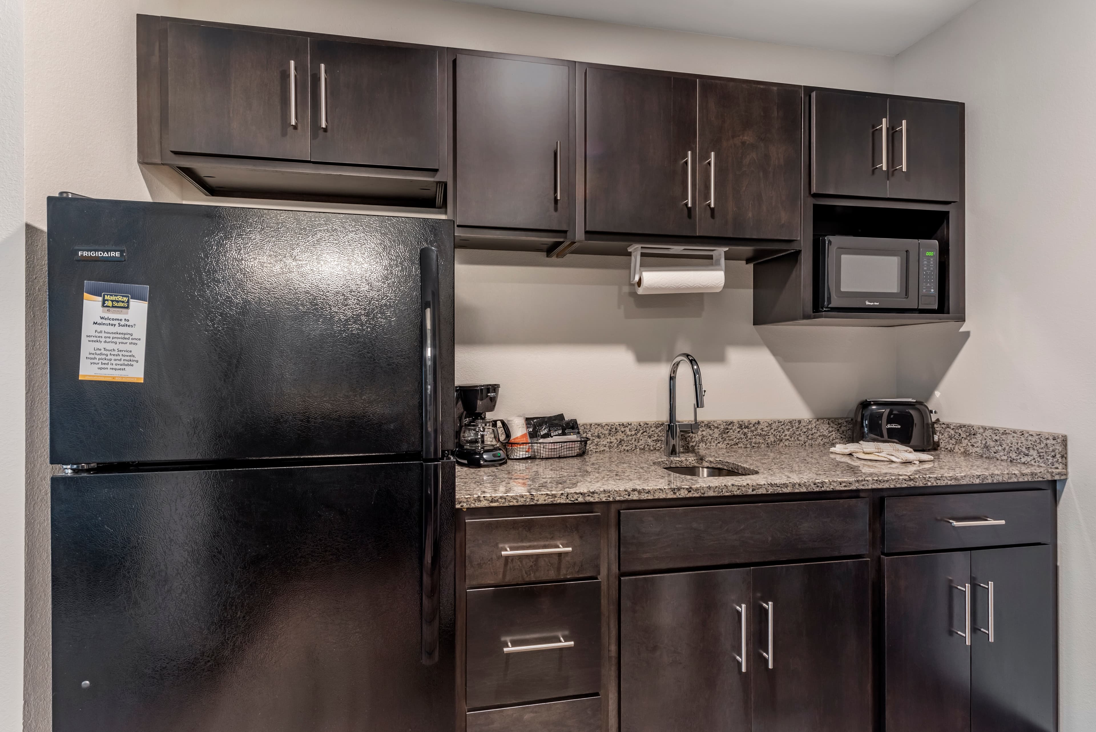 MainStay Suites Newberry - Crane — 16