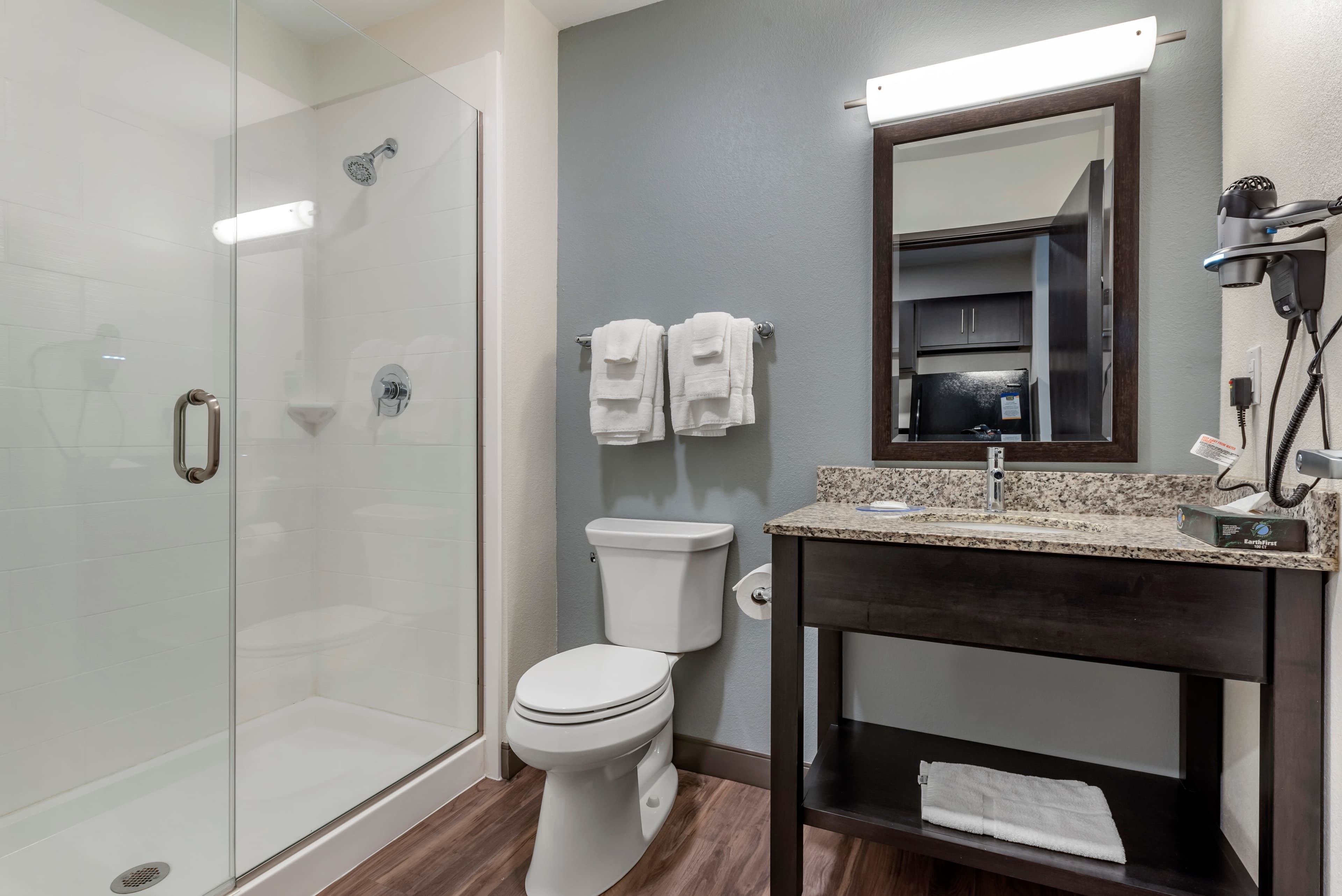 MainStay Suites Newberry - Crane — 17