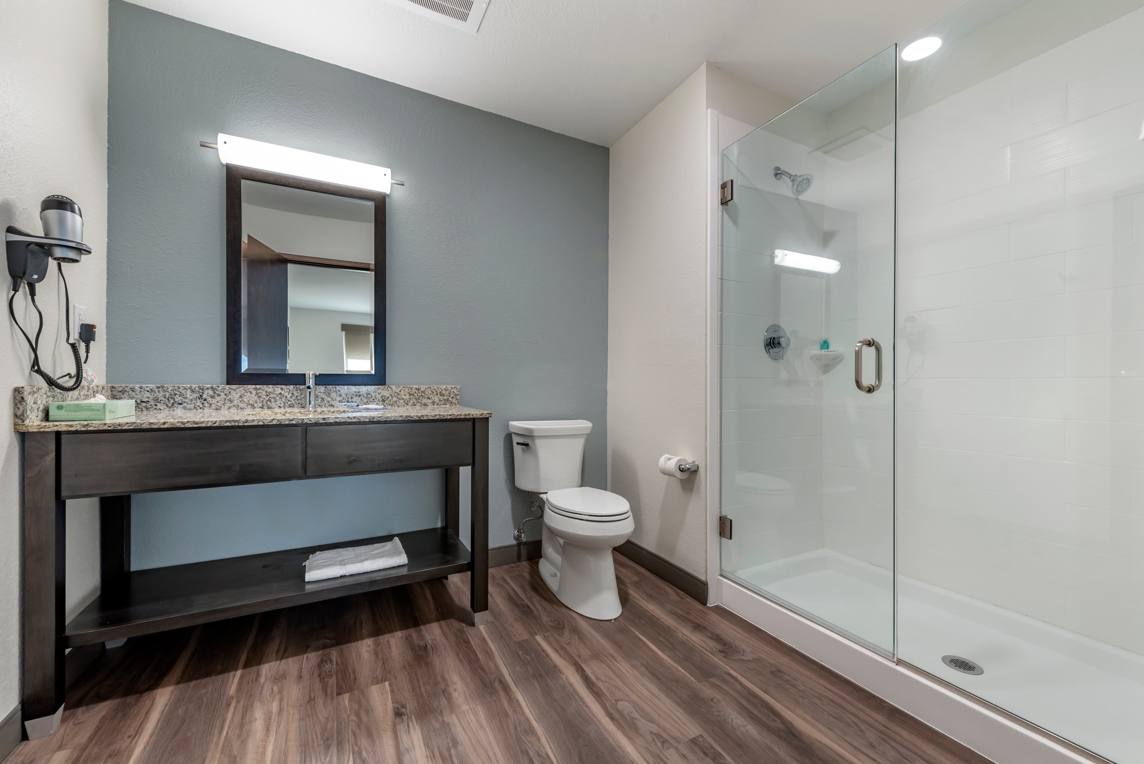 MainStay Suites Newberry - Crane — 6