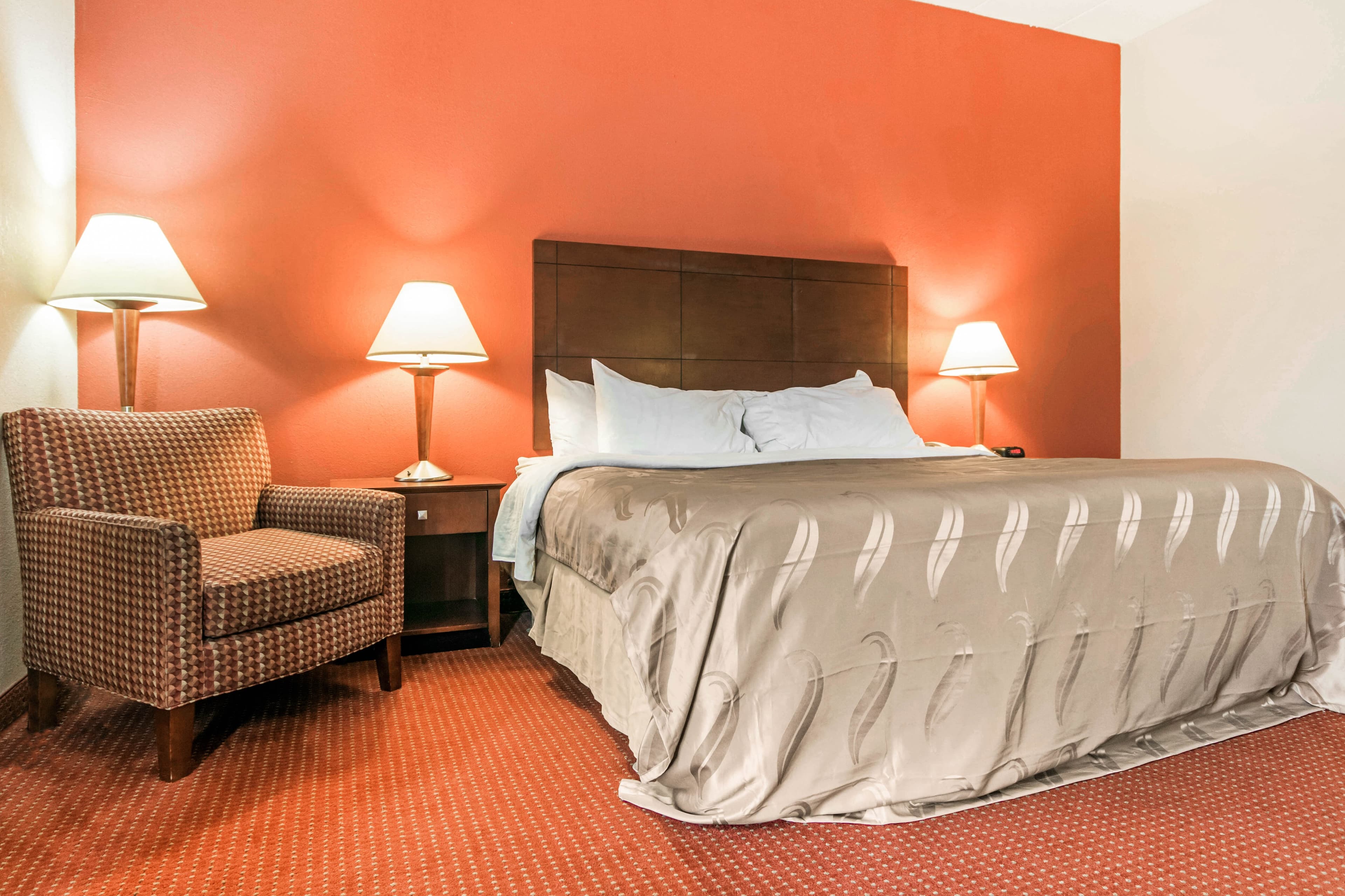 Quality Inn & Suites Lawrenceburg — 10