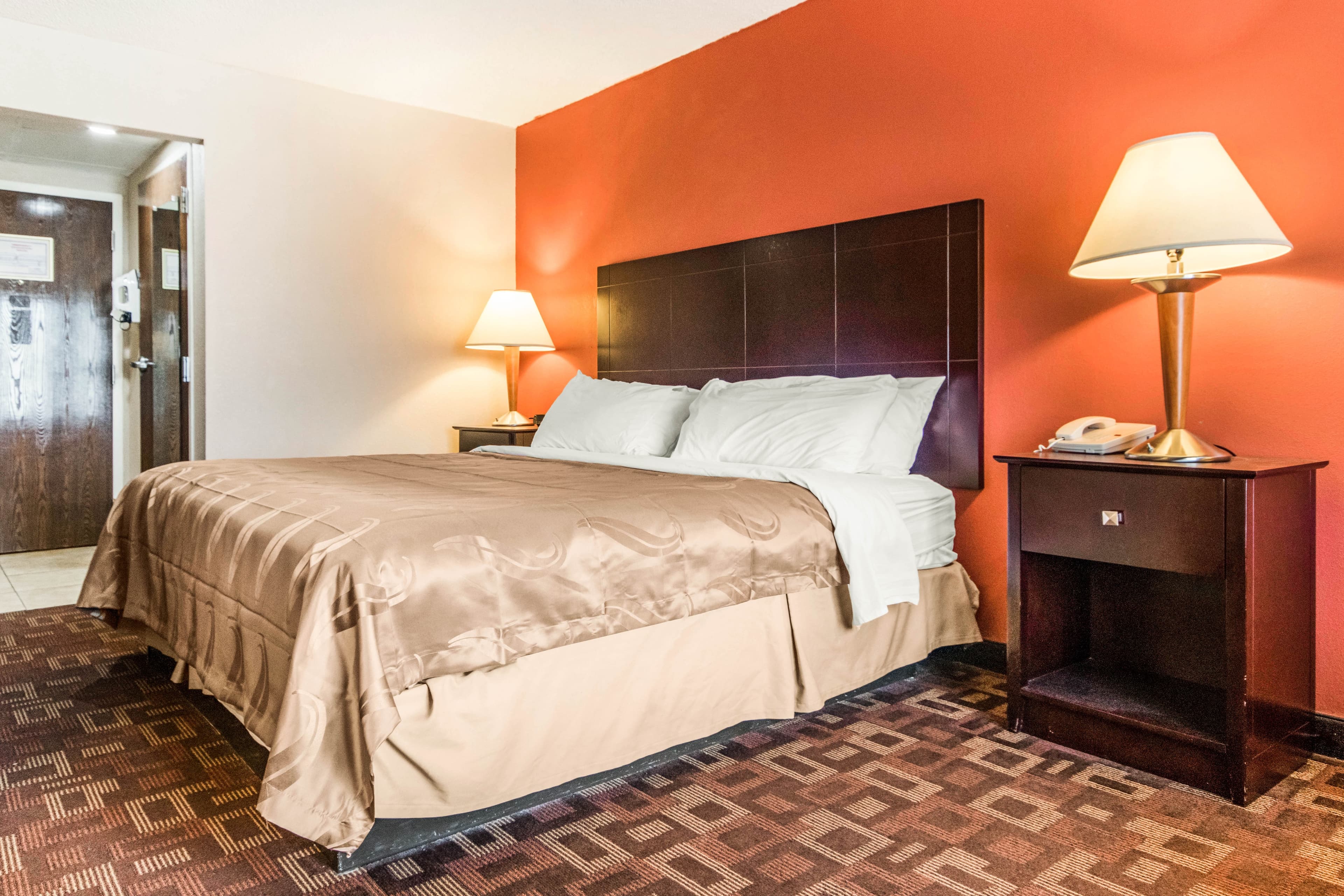 Quality Inn & Suites Lawrenceburg — 17