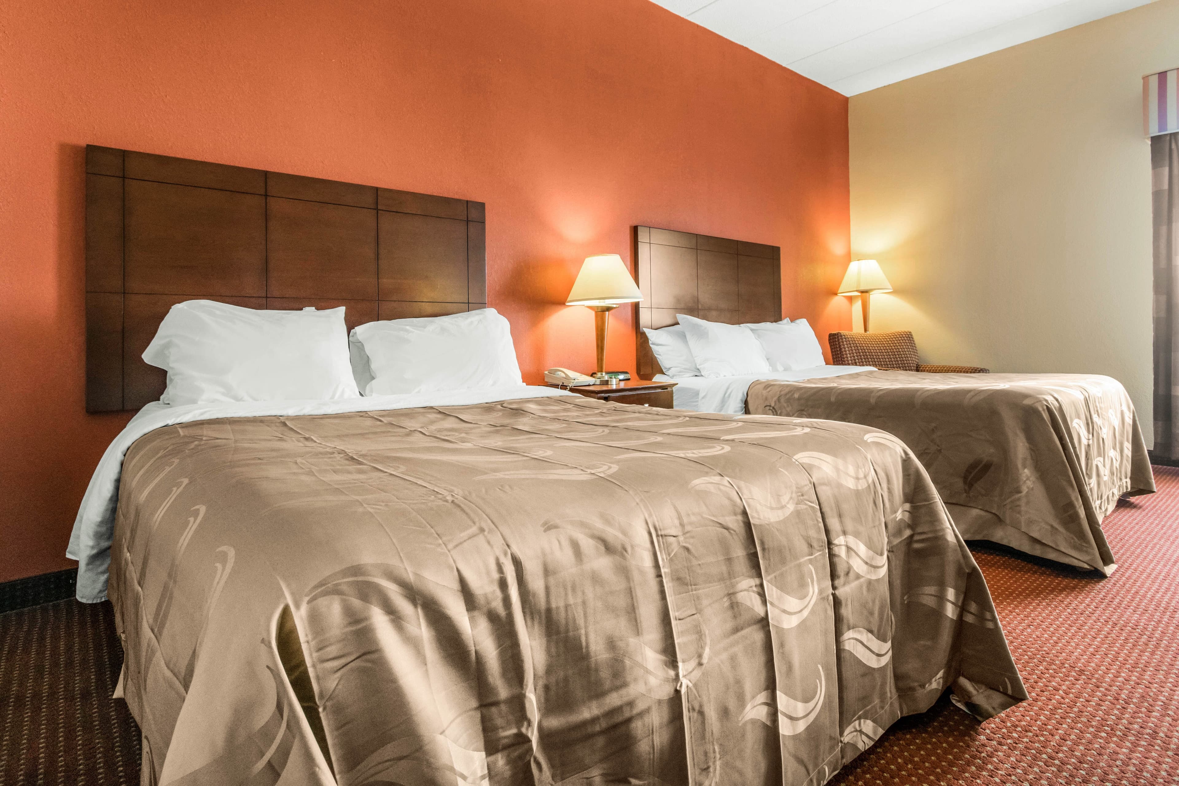 Quality Inn & Suites Lawrenceburg — 11