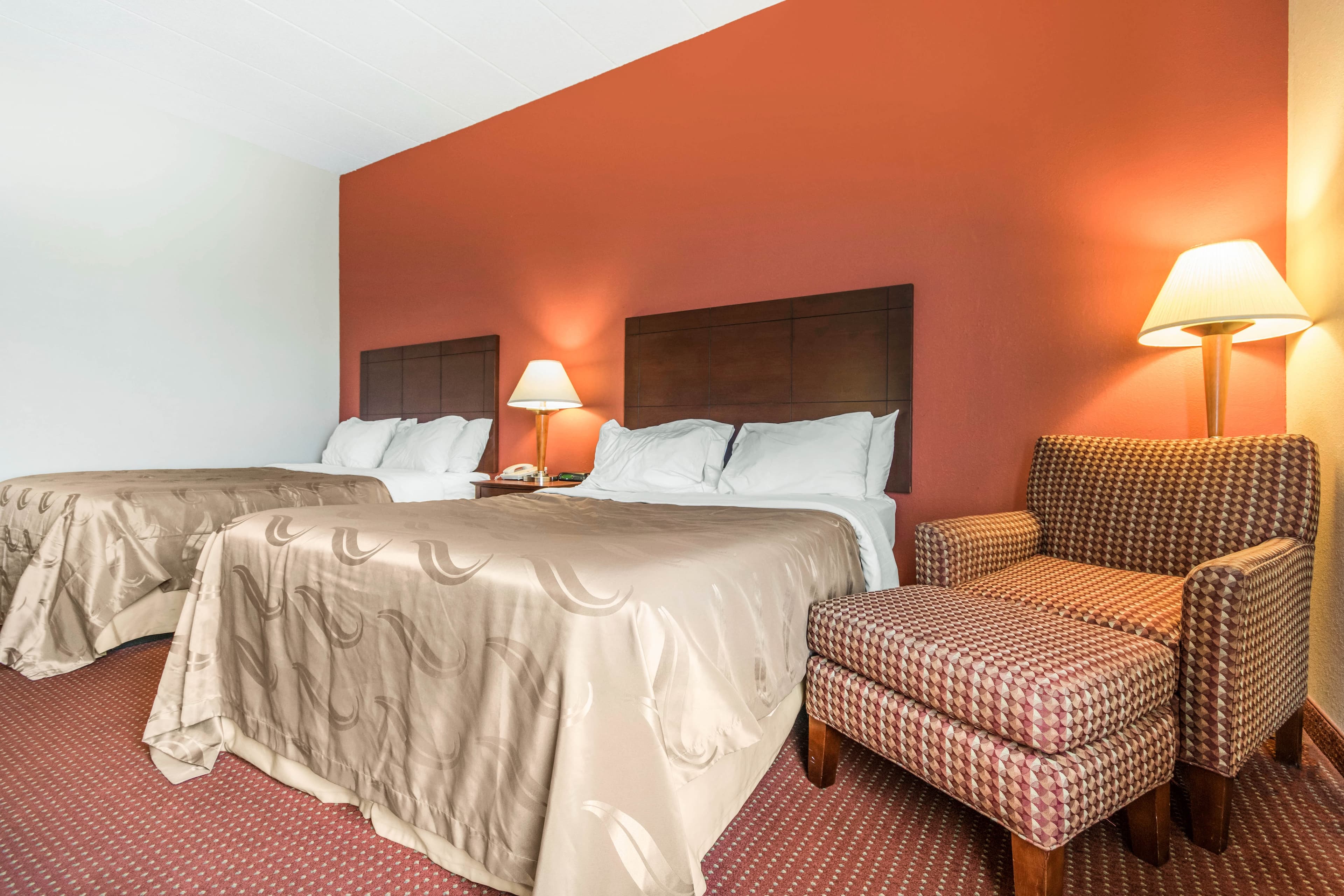 Quality Inn & Suites Lawrenceburg — 13