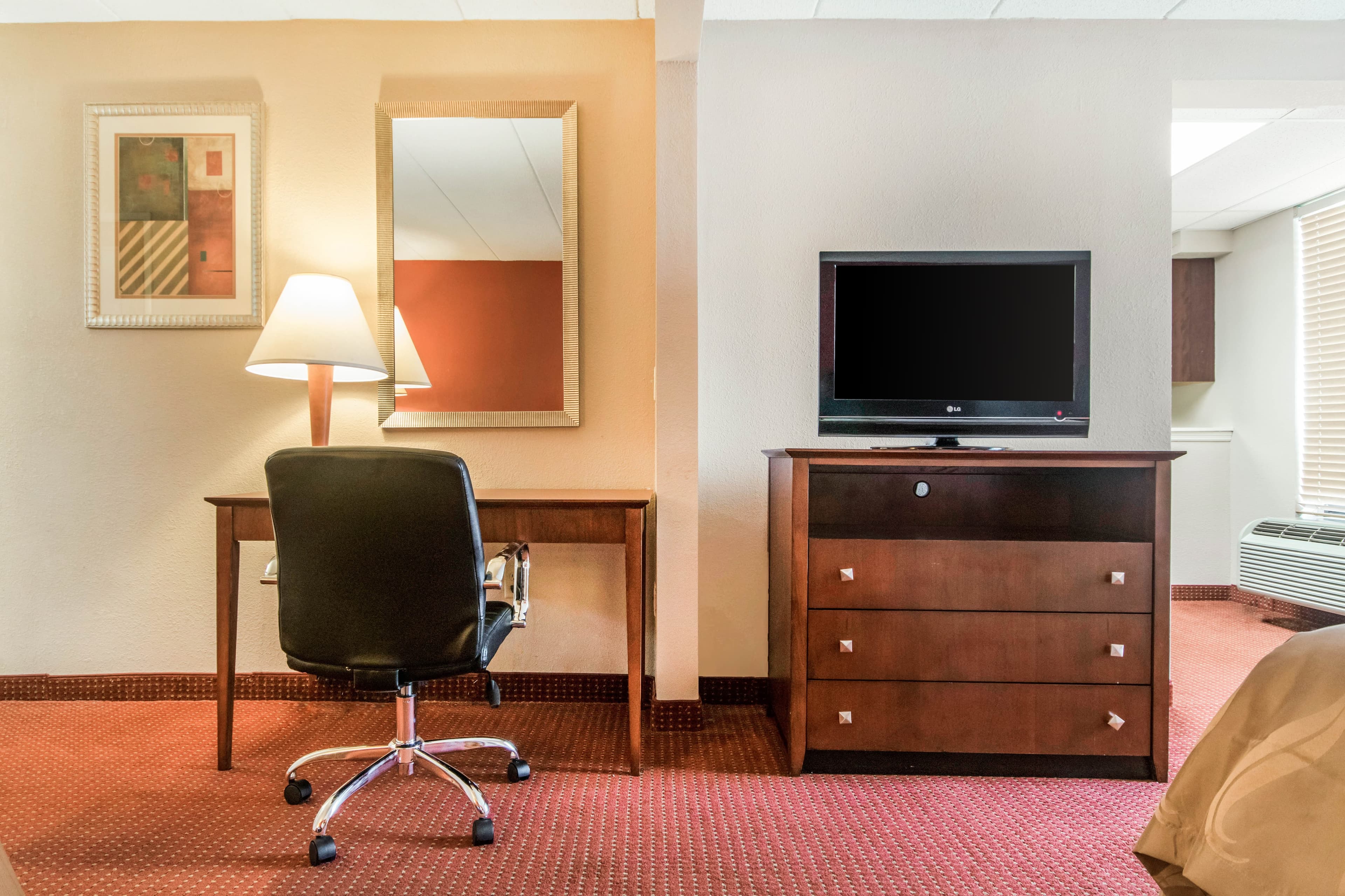 Quality Inn & Suites Lawrenceburg — 25