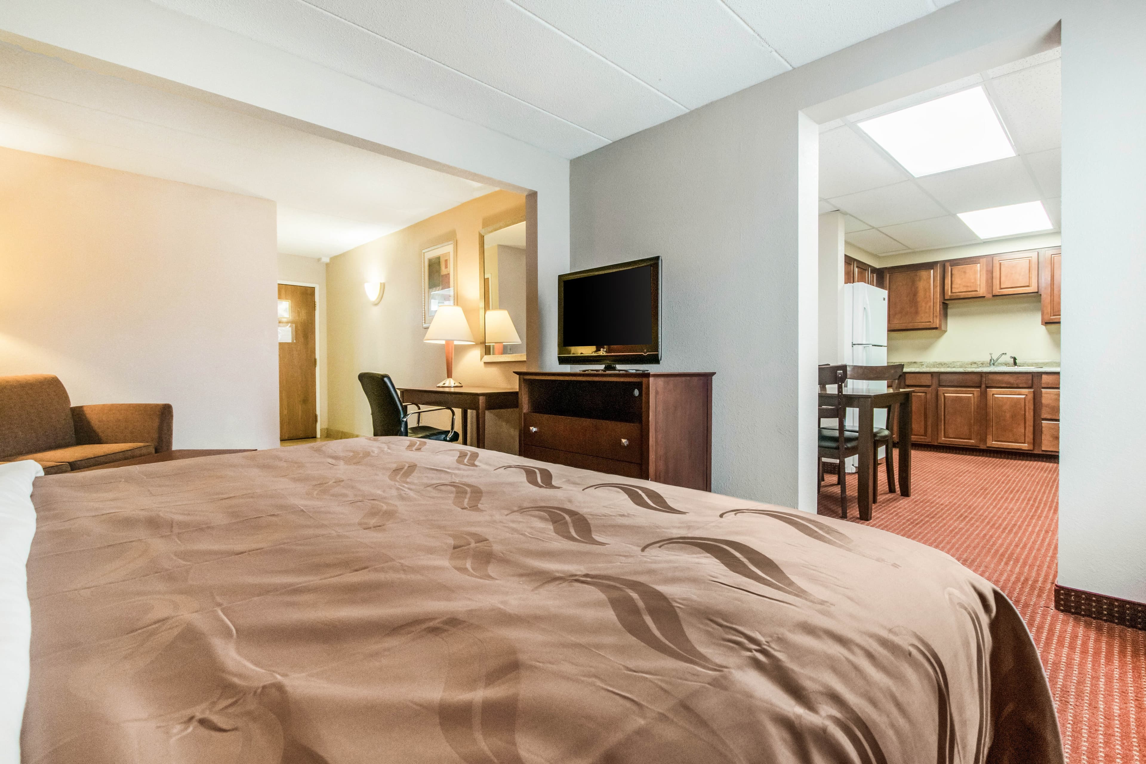 Quality Inn & Suites Lawrenceburg — 7