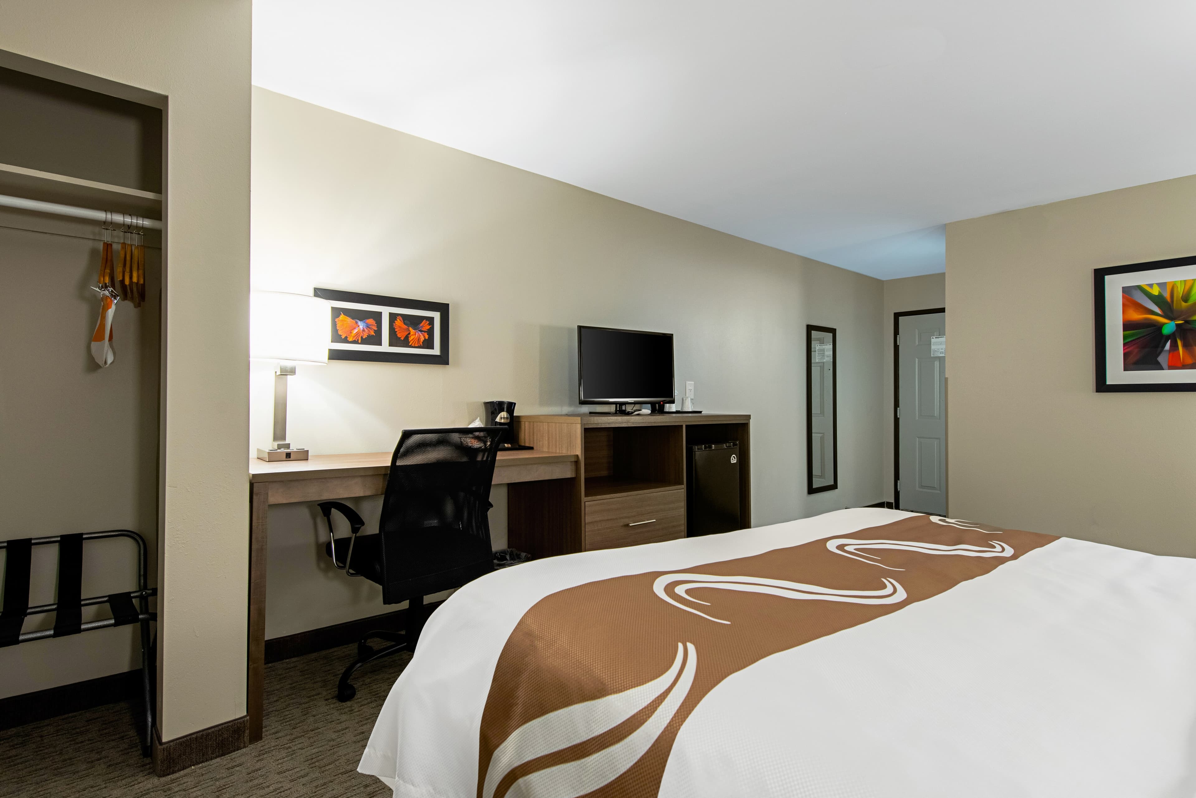 Quality Inn Mishawaka - South Bend — 7