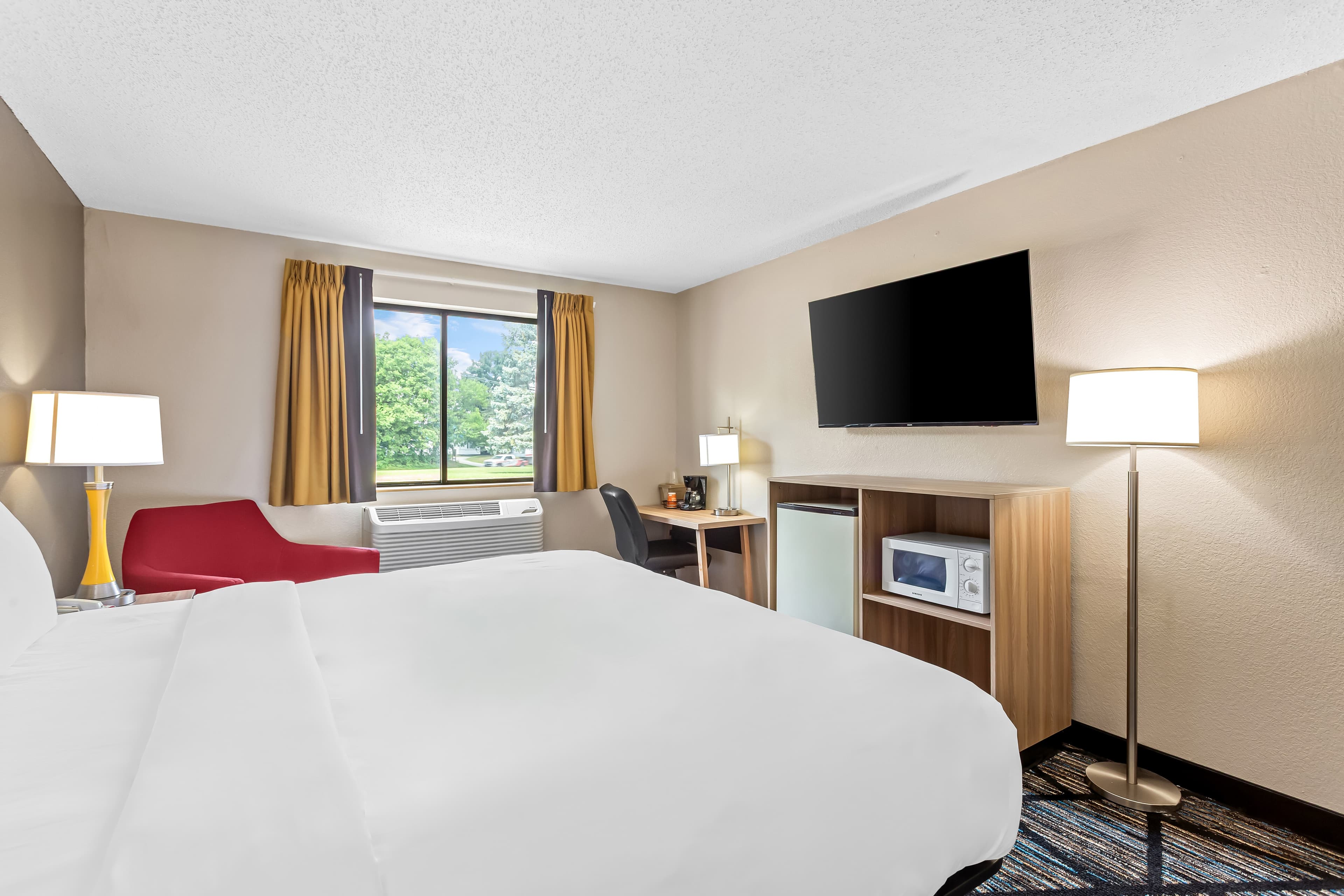 Quality Inn & Suites Howe - Sturgis — 11