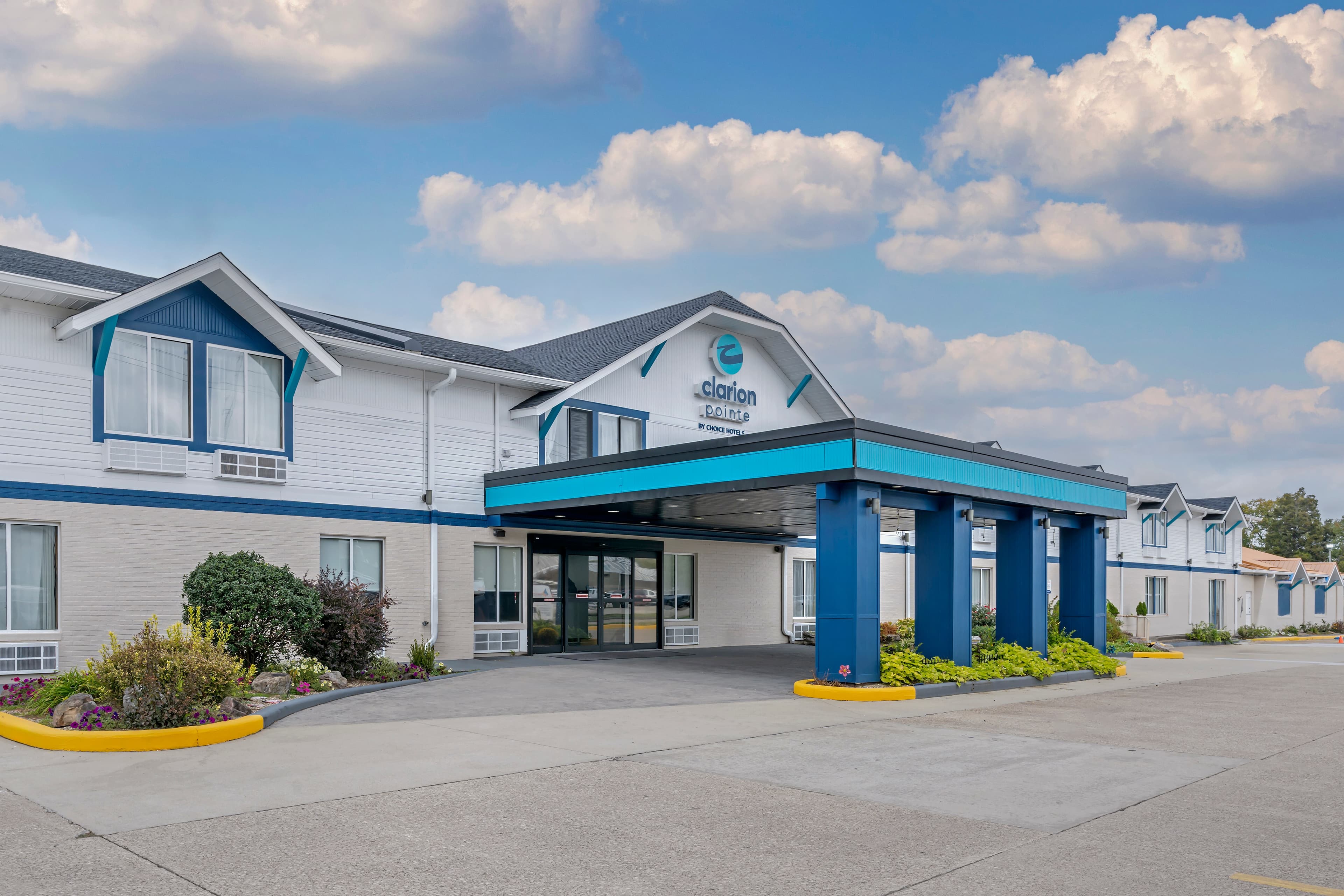 Clarion Pointe Jasper - Image 1