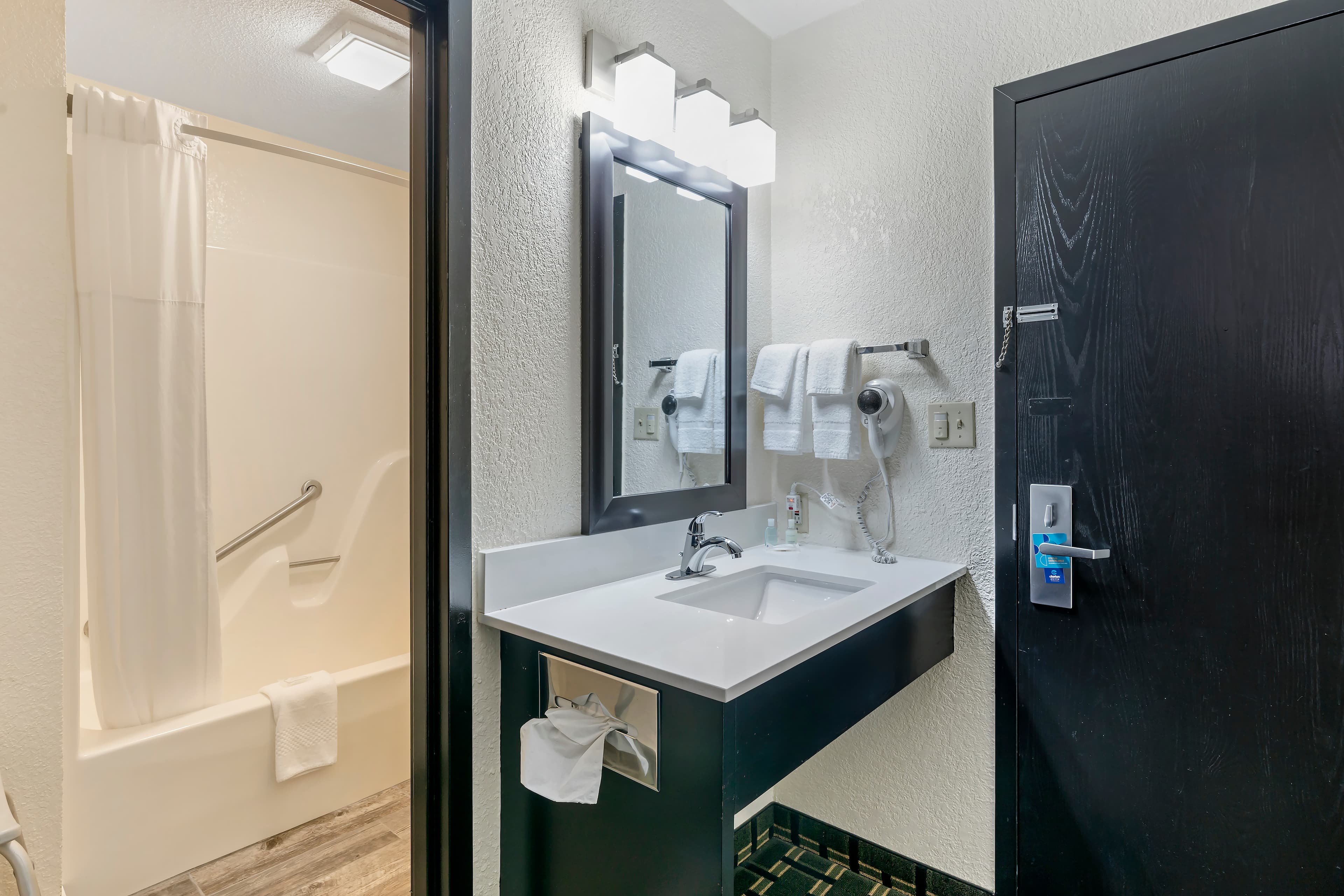 Clarion Pointe Jasper - Image 5