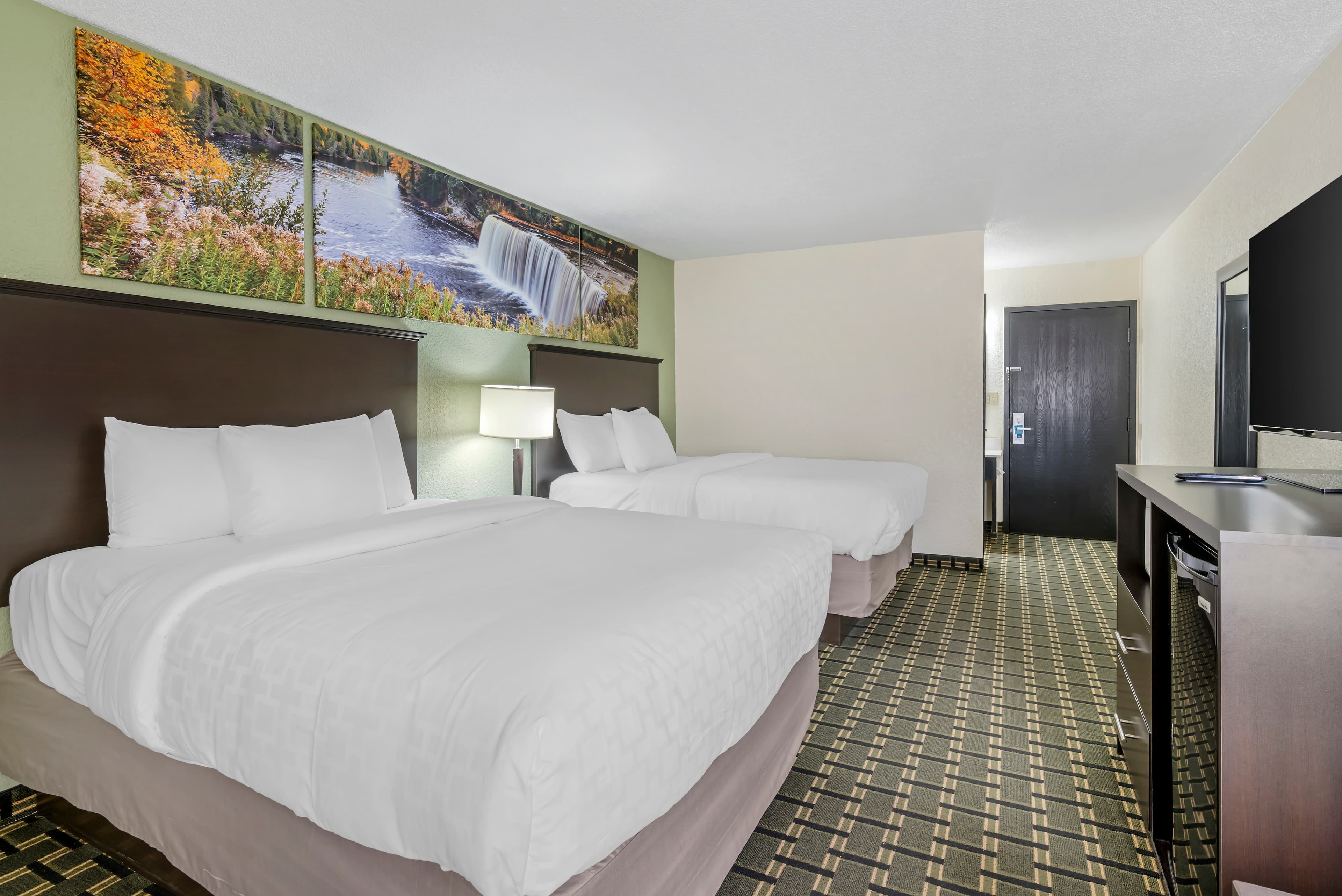 Clarion Pointe Jasper — 12