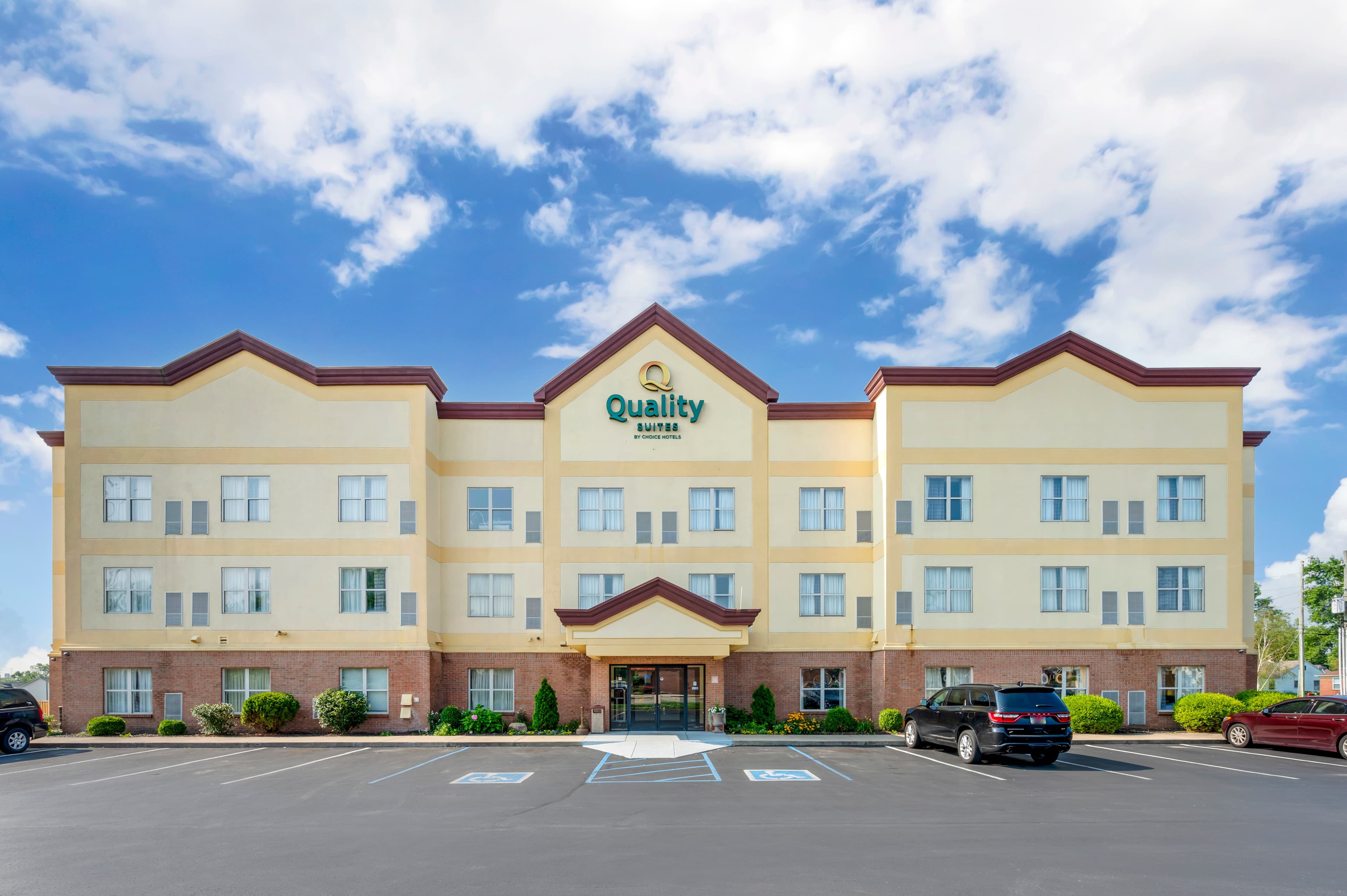 Quality Suites - Image 1