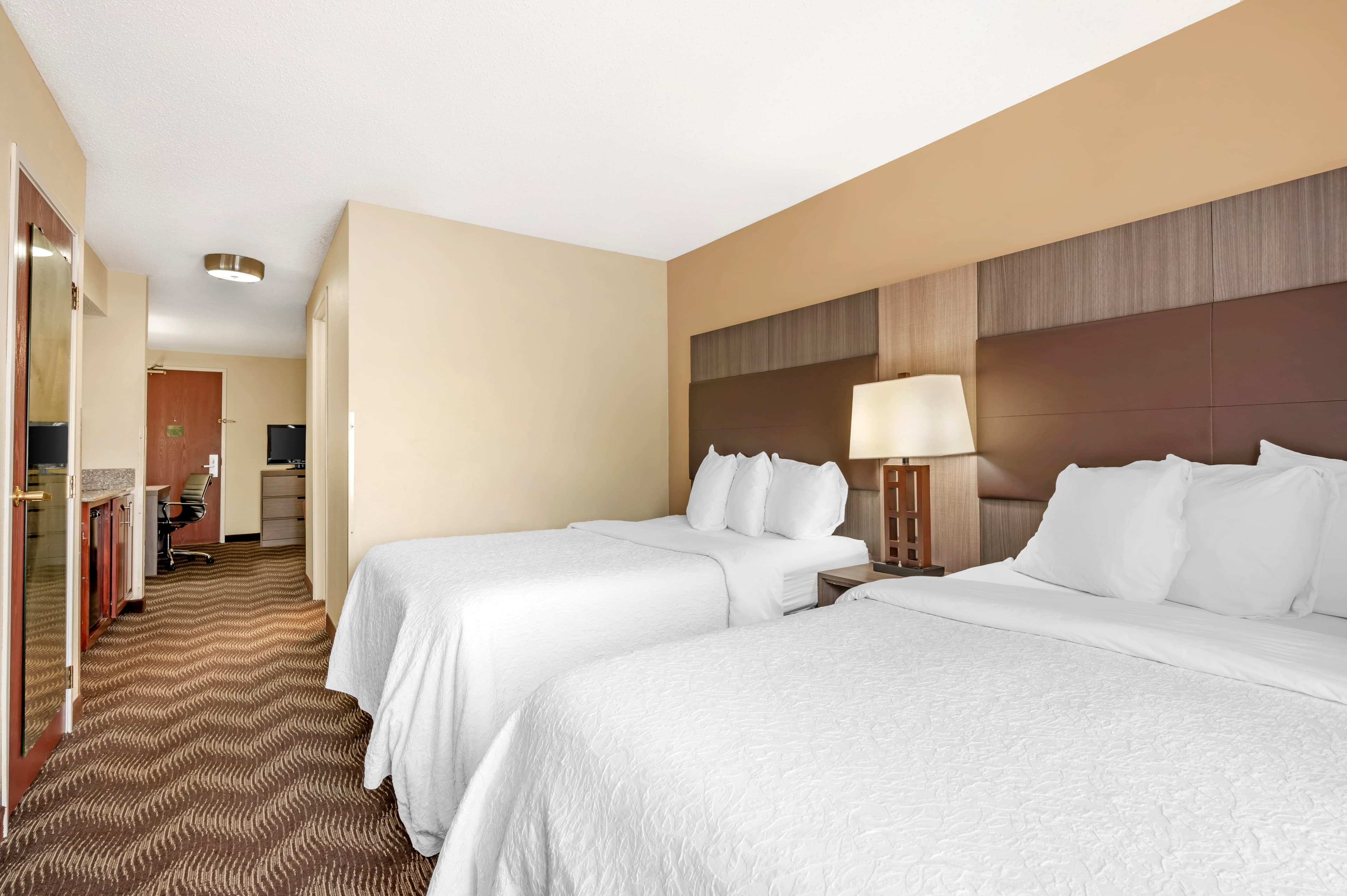 Quality Suites - Image 4