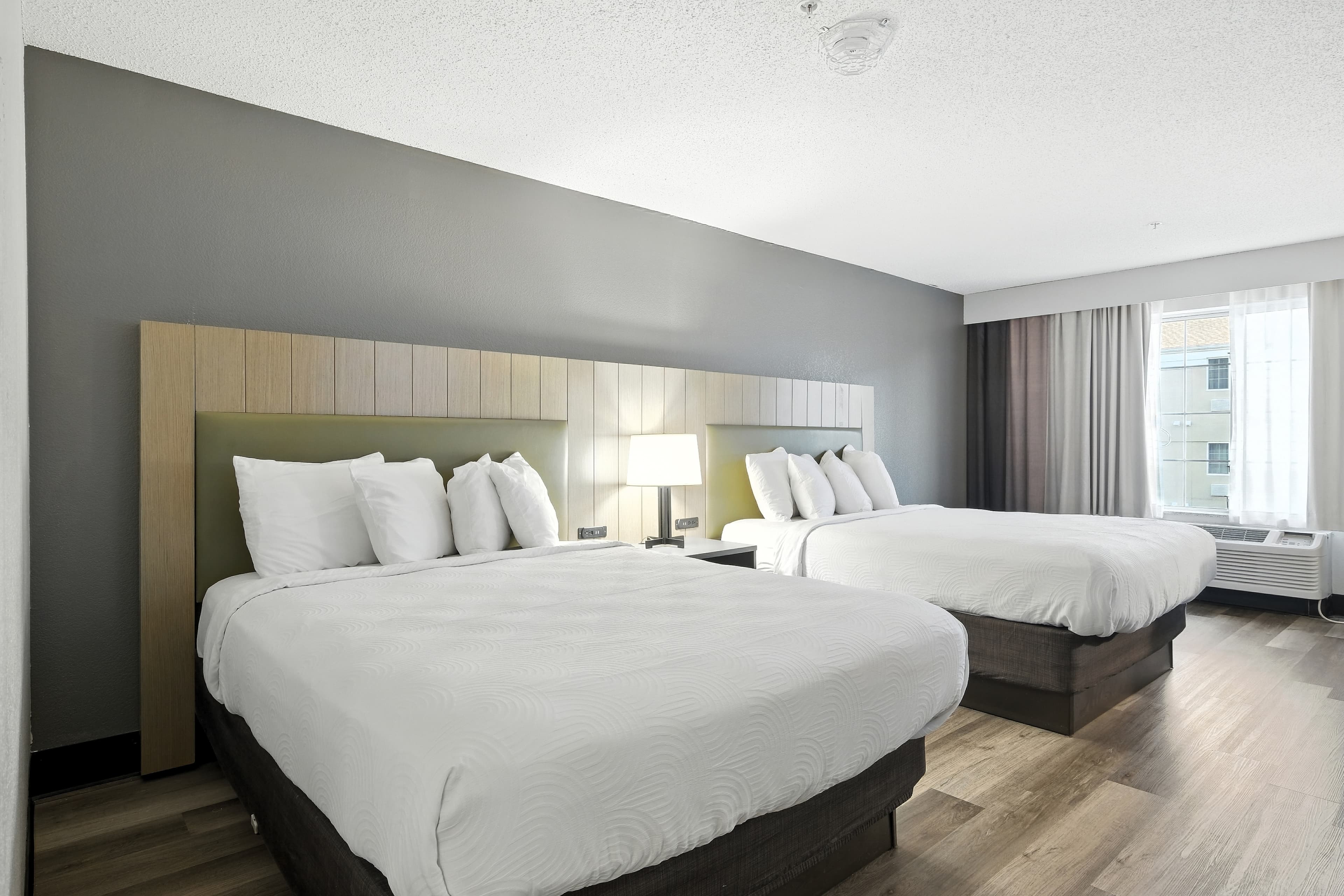 Country Inn & Suites by Radisson, Merrillville, IN — 30