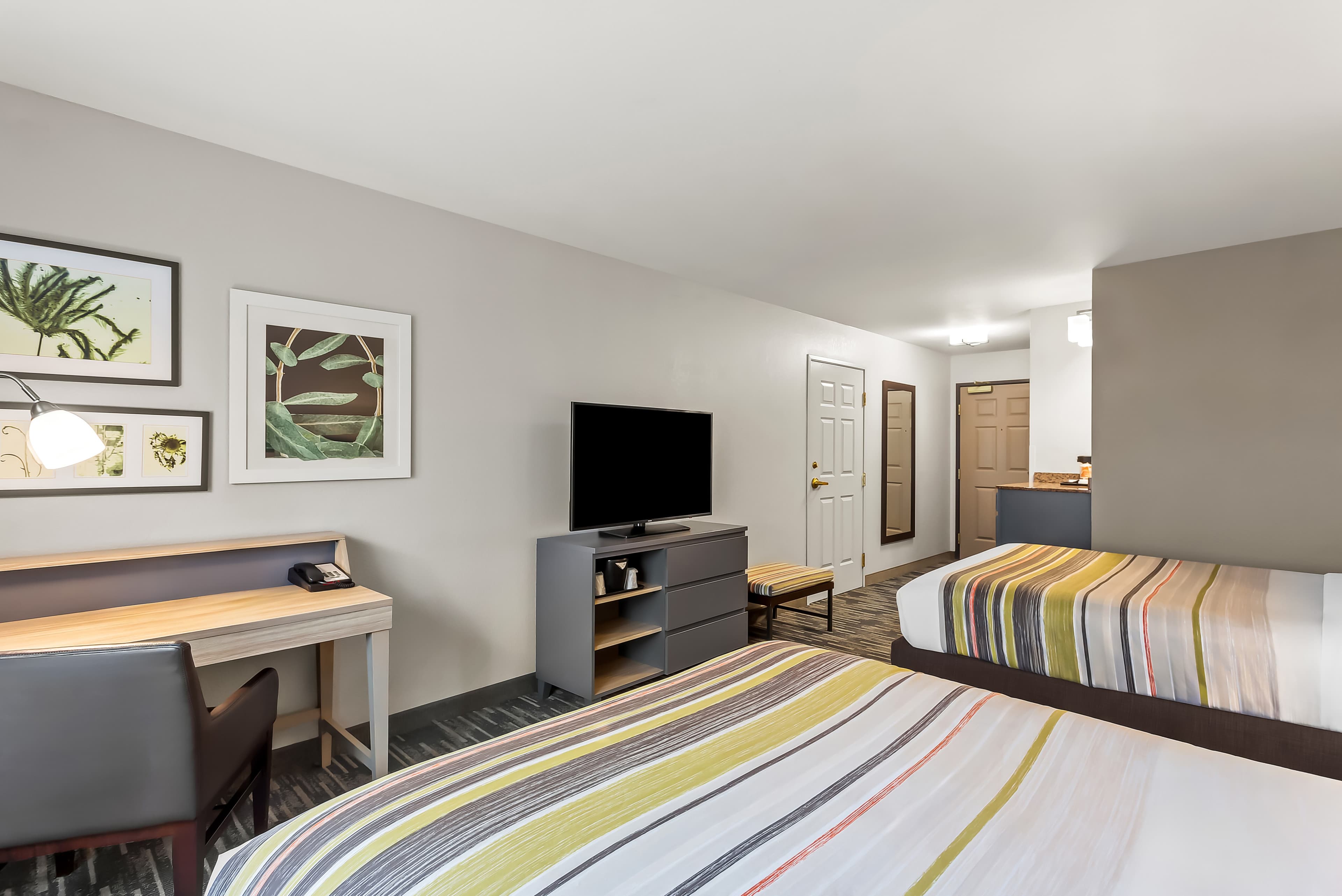Country Inn & Suites by Radisson, Portage, IN — 25