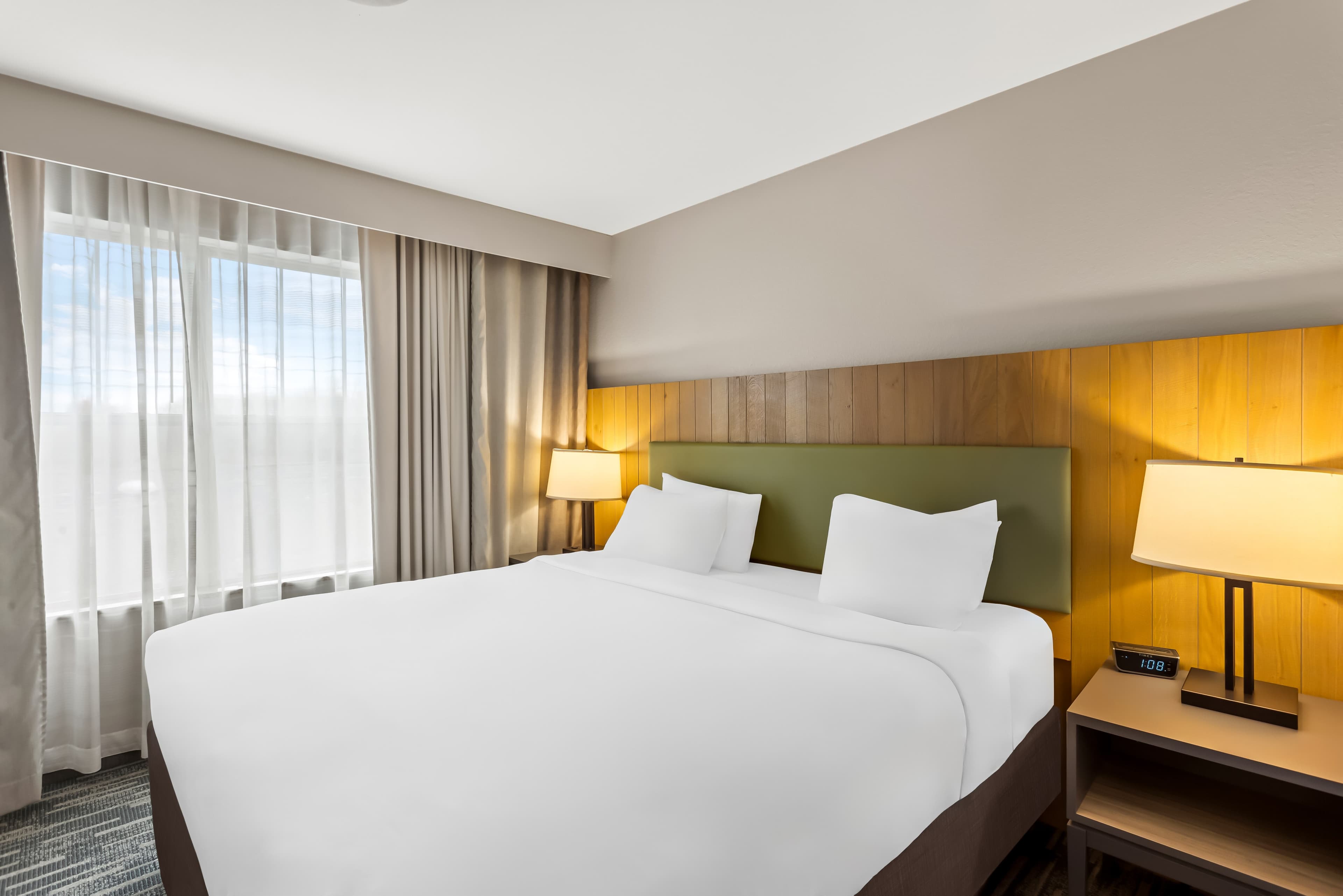 Country Inn & Suites by Radisson, Portage, IN — 7
