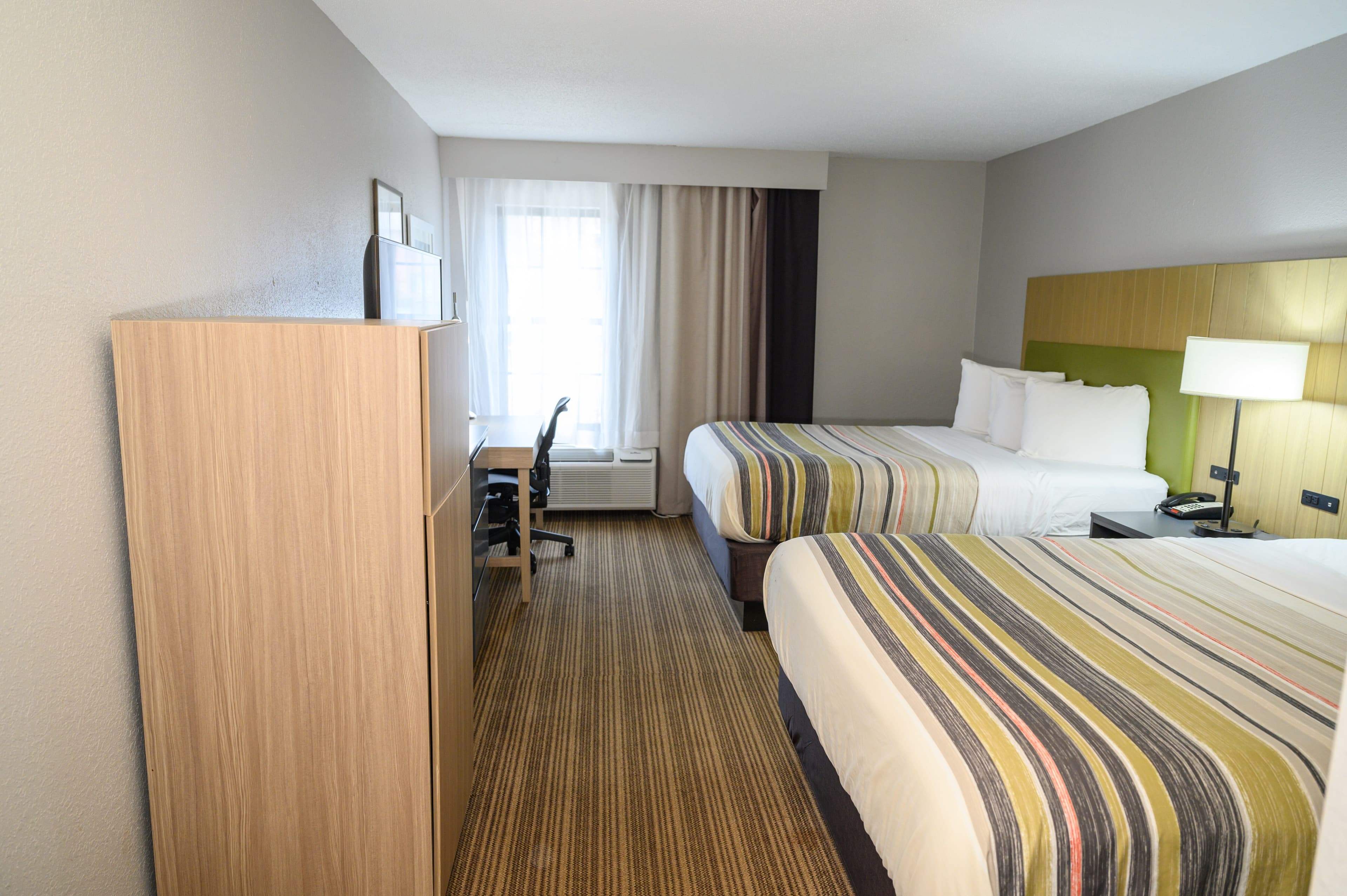 Country Inn & Suites by Radisson, Greenfield, IN — 15