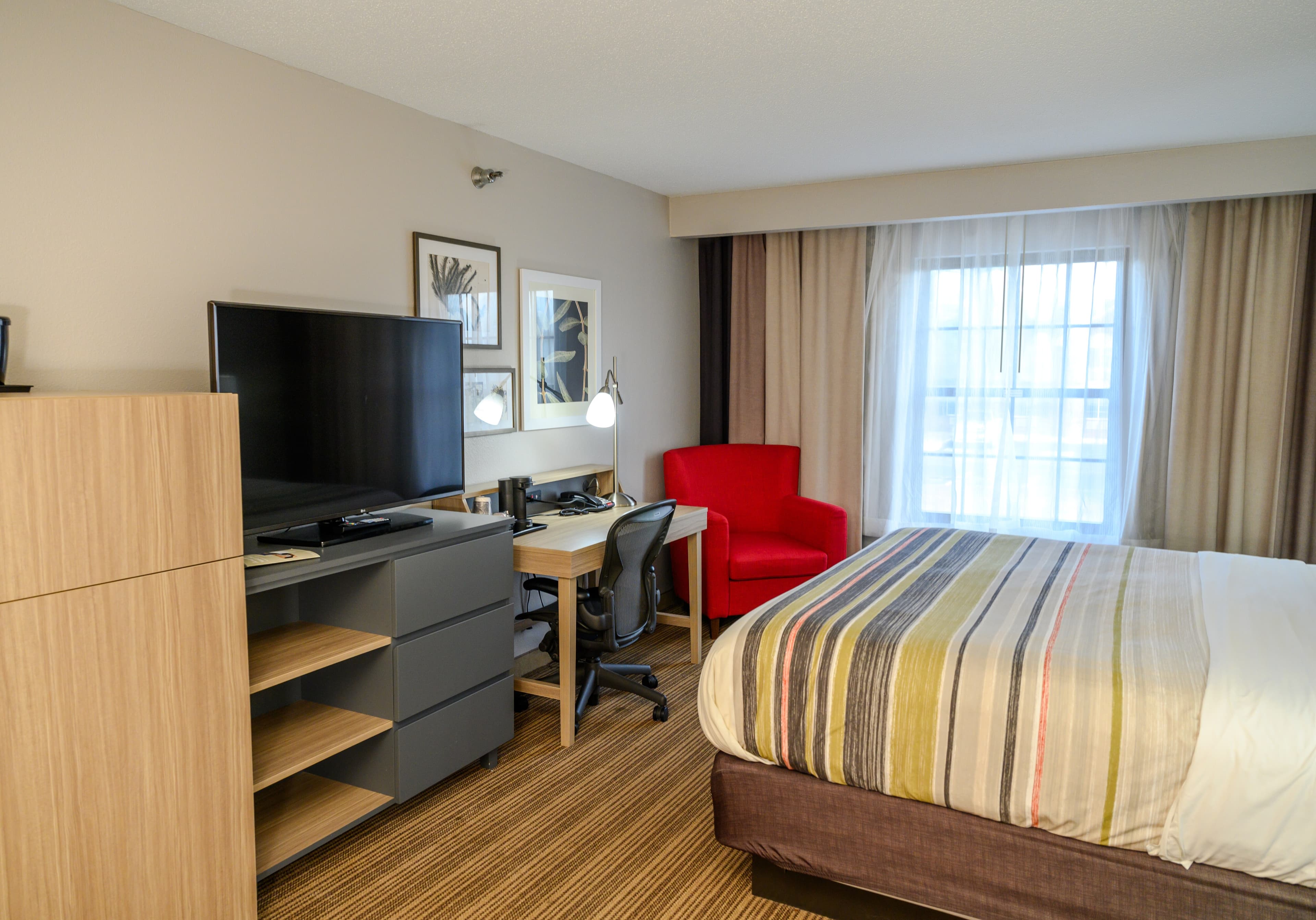 Country Inn & Suites by Radisson, Greenfield, IN — 29