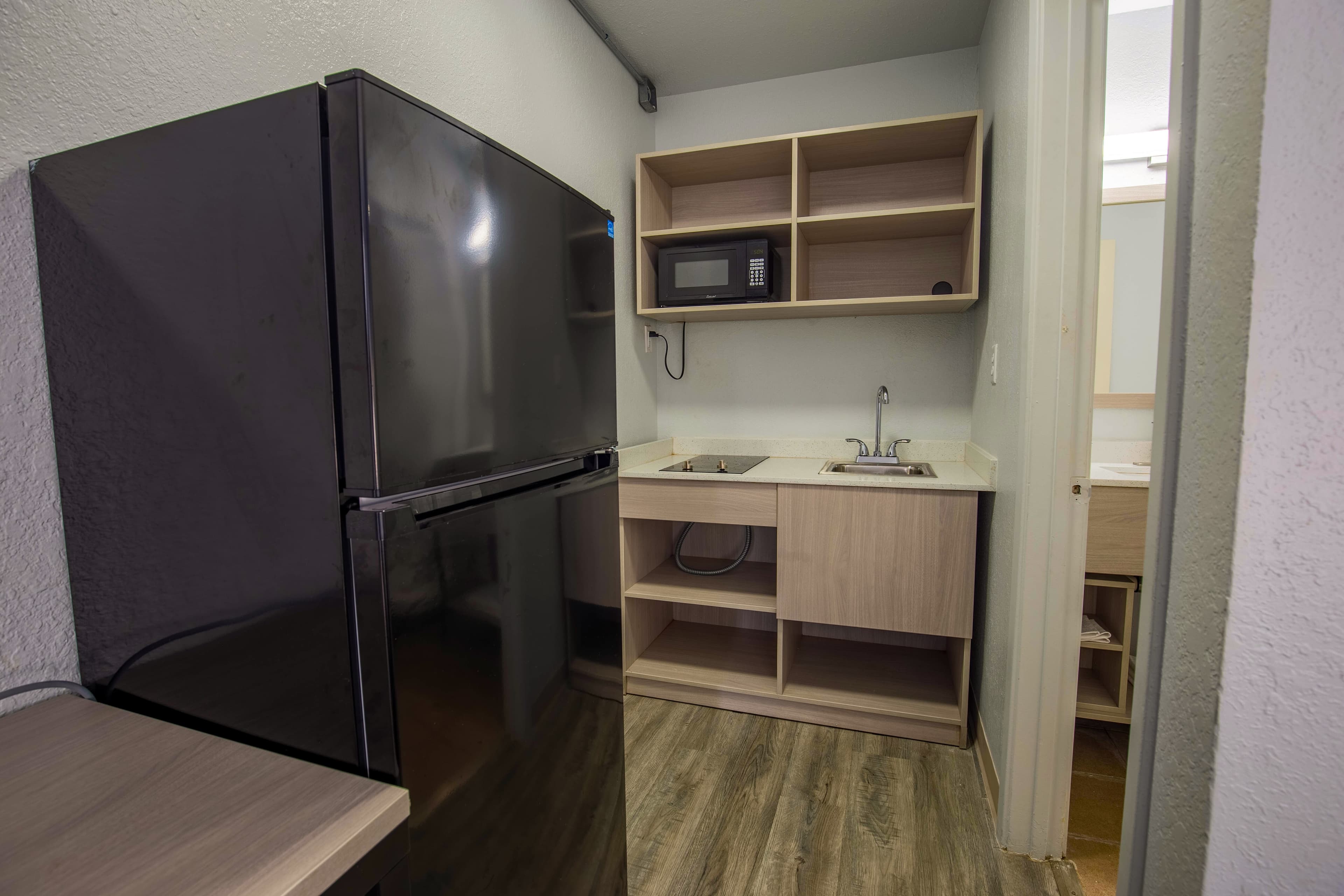 Suburban Studios South Bend Notre Dame Area - Image 3