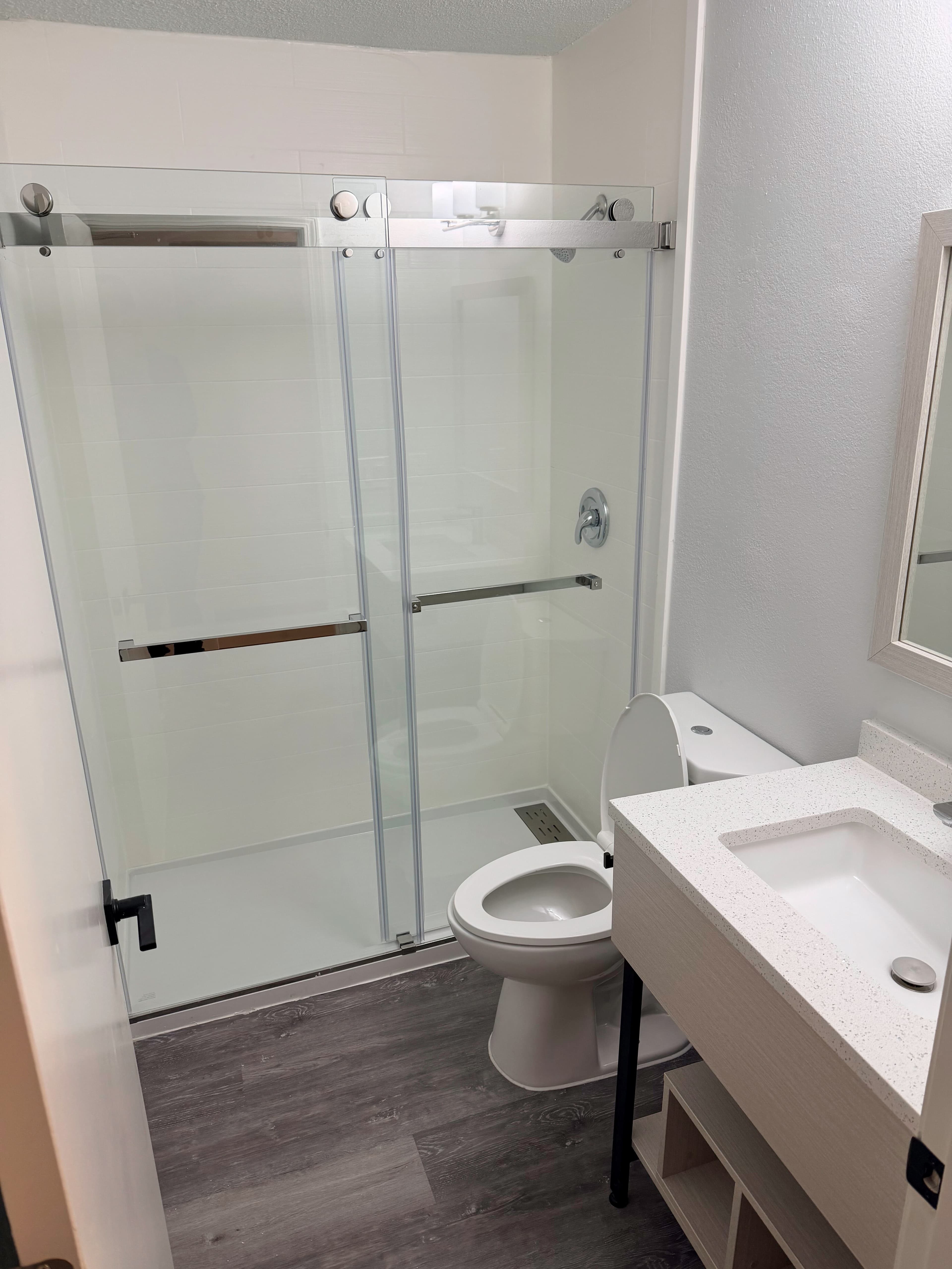 MainStay Suites Indianapolis Northwest - College Park - Image 5