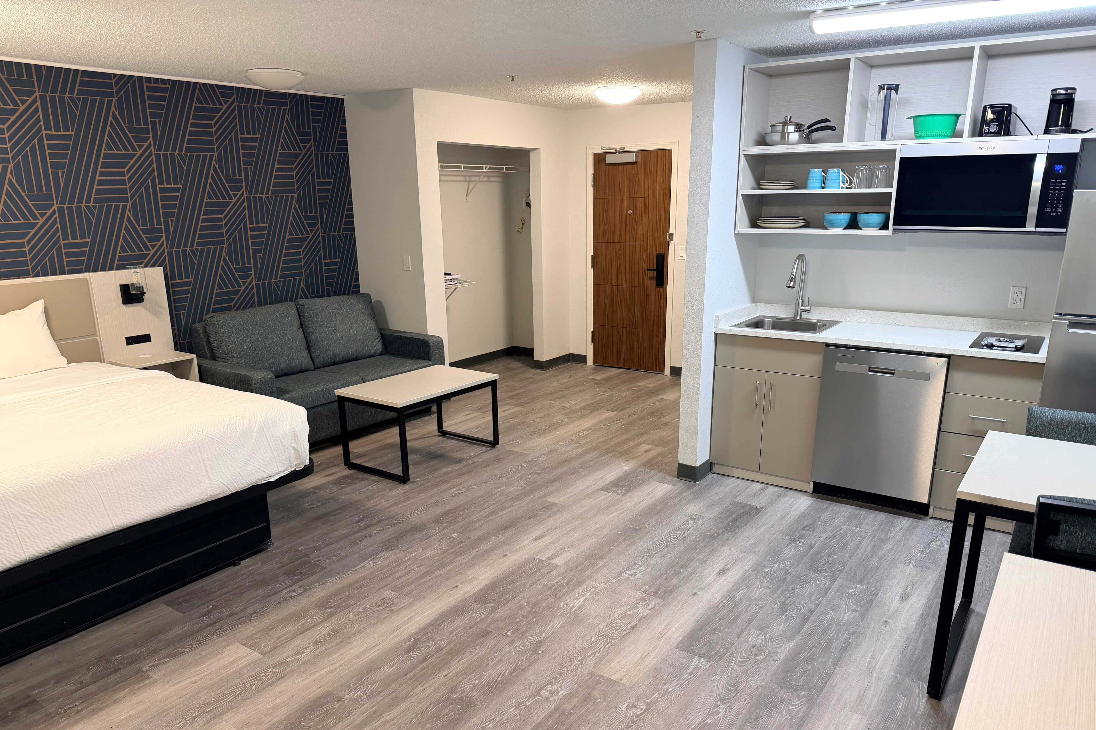 MainStay Suites Indianapolis Northwest - College Park — 9